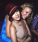 02.jpg