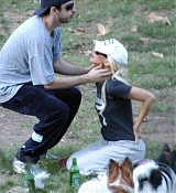 02.jpg