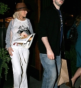 09.jpg