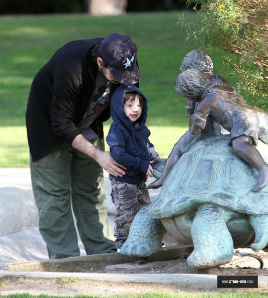 02.jpg
