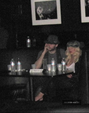 03.jpg