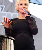 03.jpg