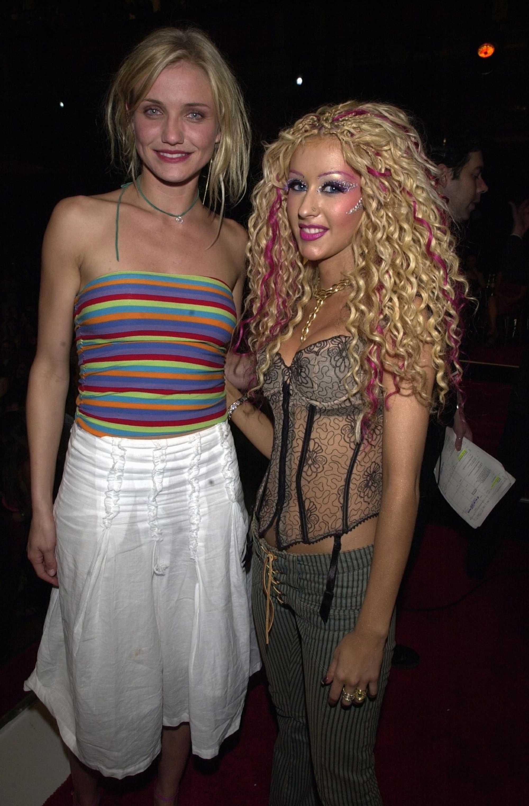 2001_MTV_Movie_Awards_-_Backstage_282629.jpg