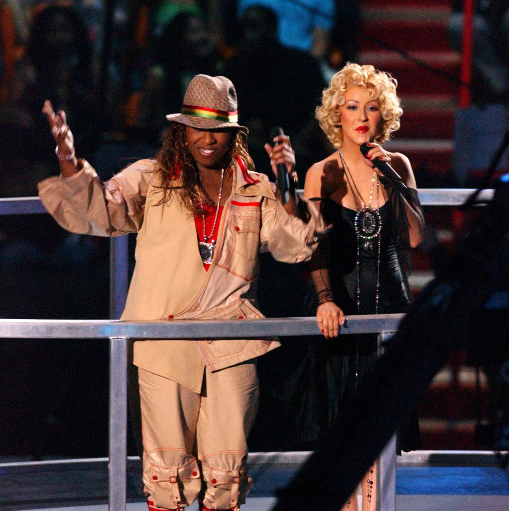 2004_MTV_Video_Music_Awards_Show_283029.jpg