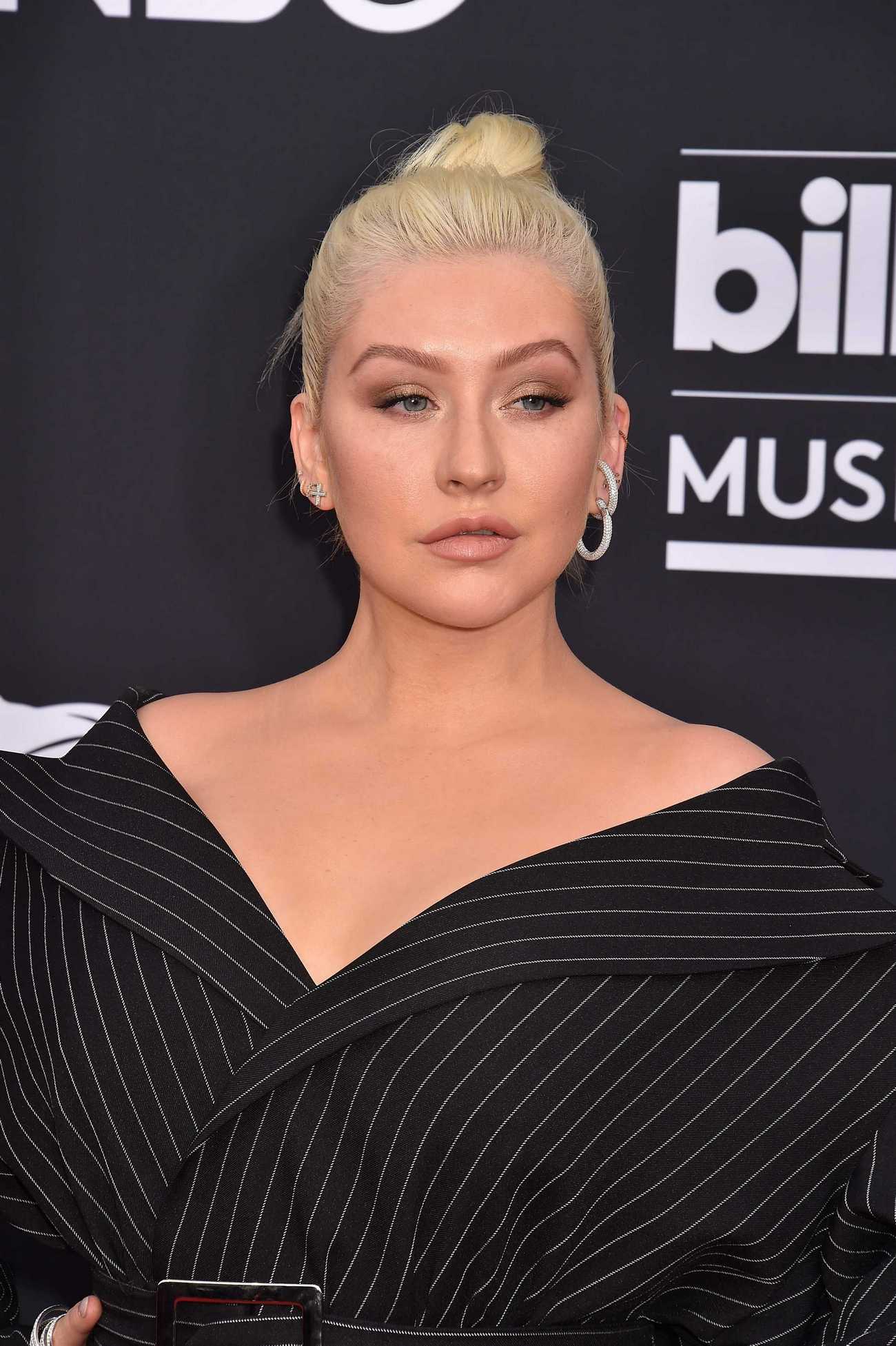 2018_Billboard_Music_Awards_-_May_20-15.jpg