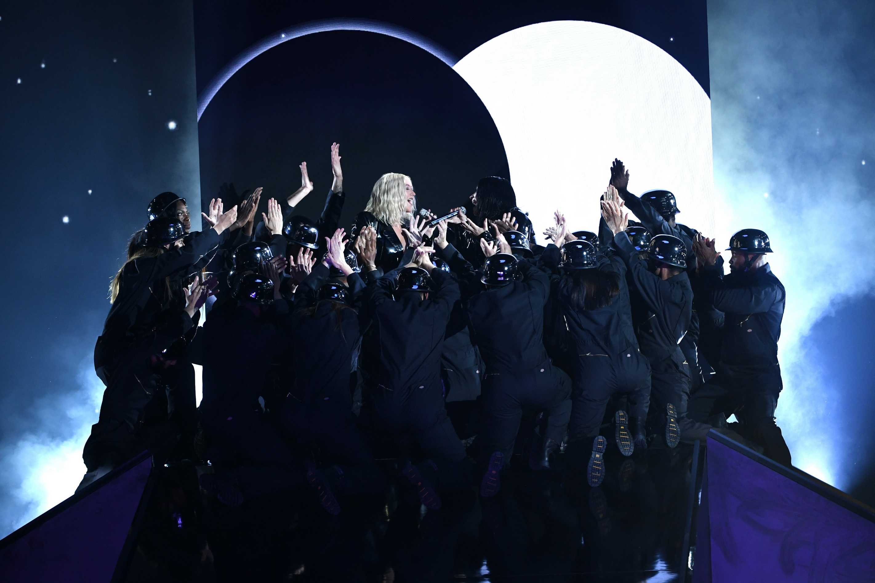 2018_Billboard_Music_Awards_Performing_-_May_20-29.jpg