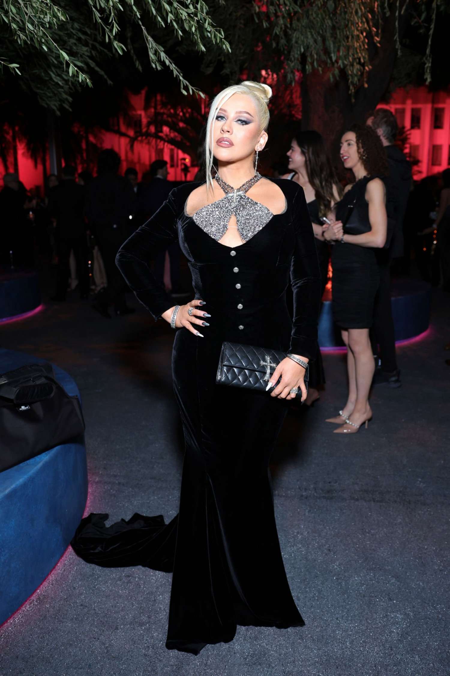 2023_Vanity_Fair_Oscar_Party_Hosted_By_Radhika_Jones_-_Inside03.jpg