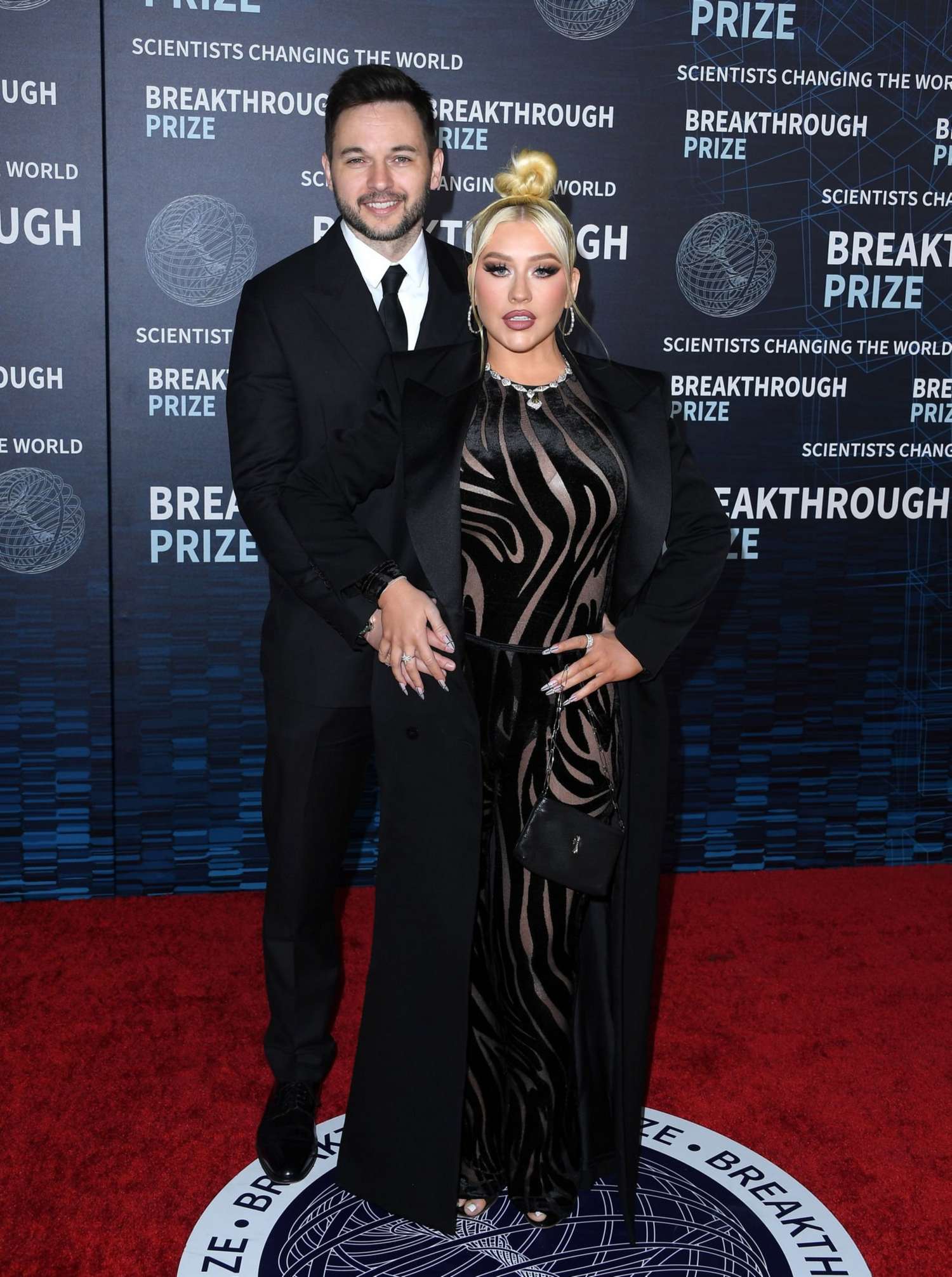 9th_Annual_Breakthrough_Prize_Ceremony_284729.jpg