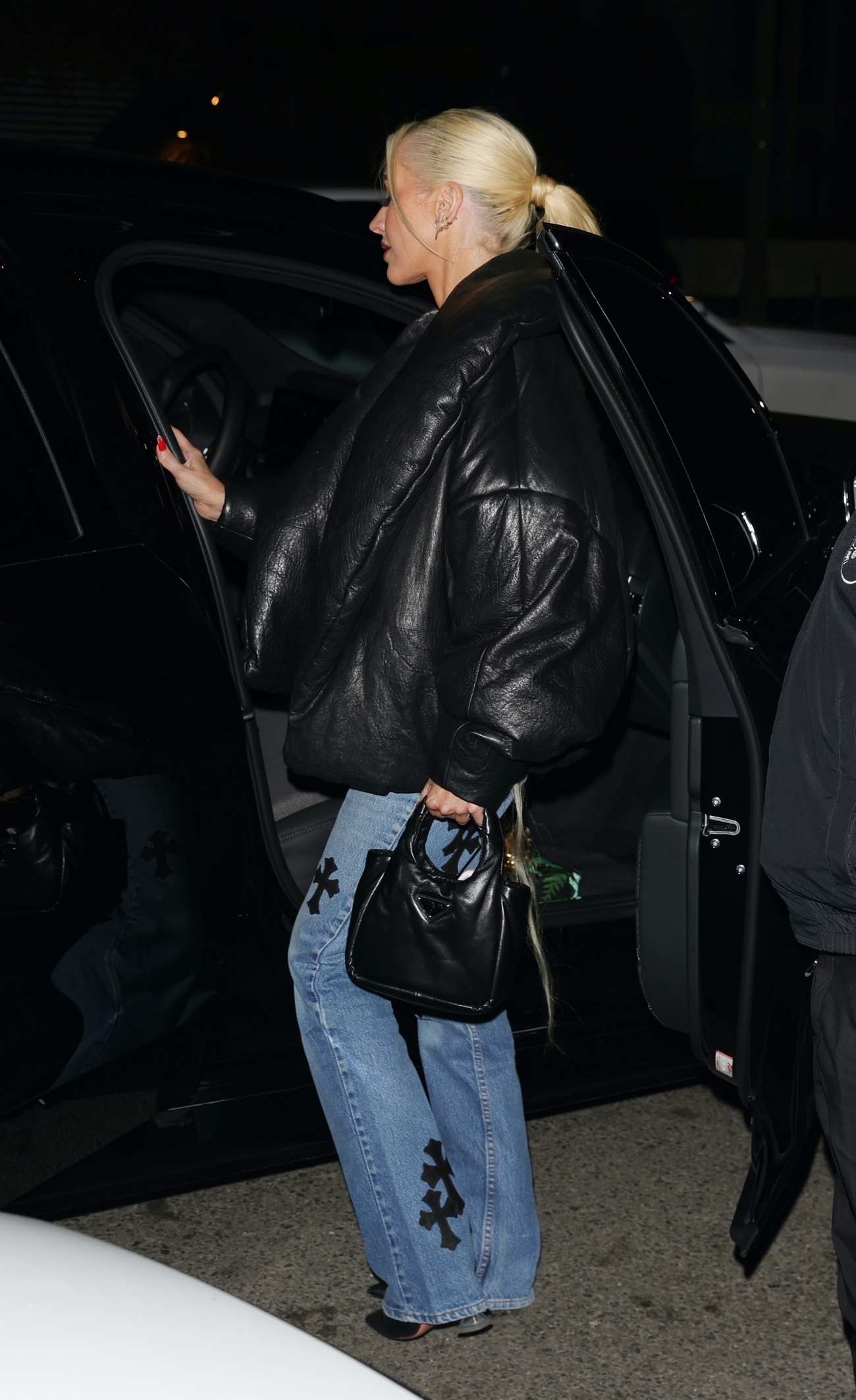 At_Catch_Steak_restaurant_in_Los_Angeles_-_January_12_02.jpg