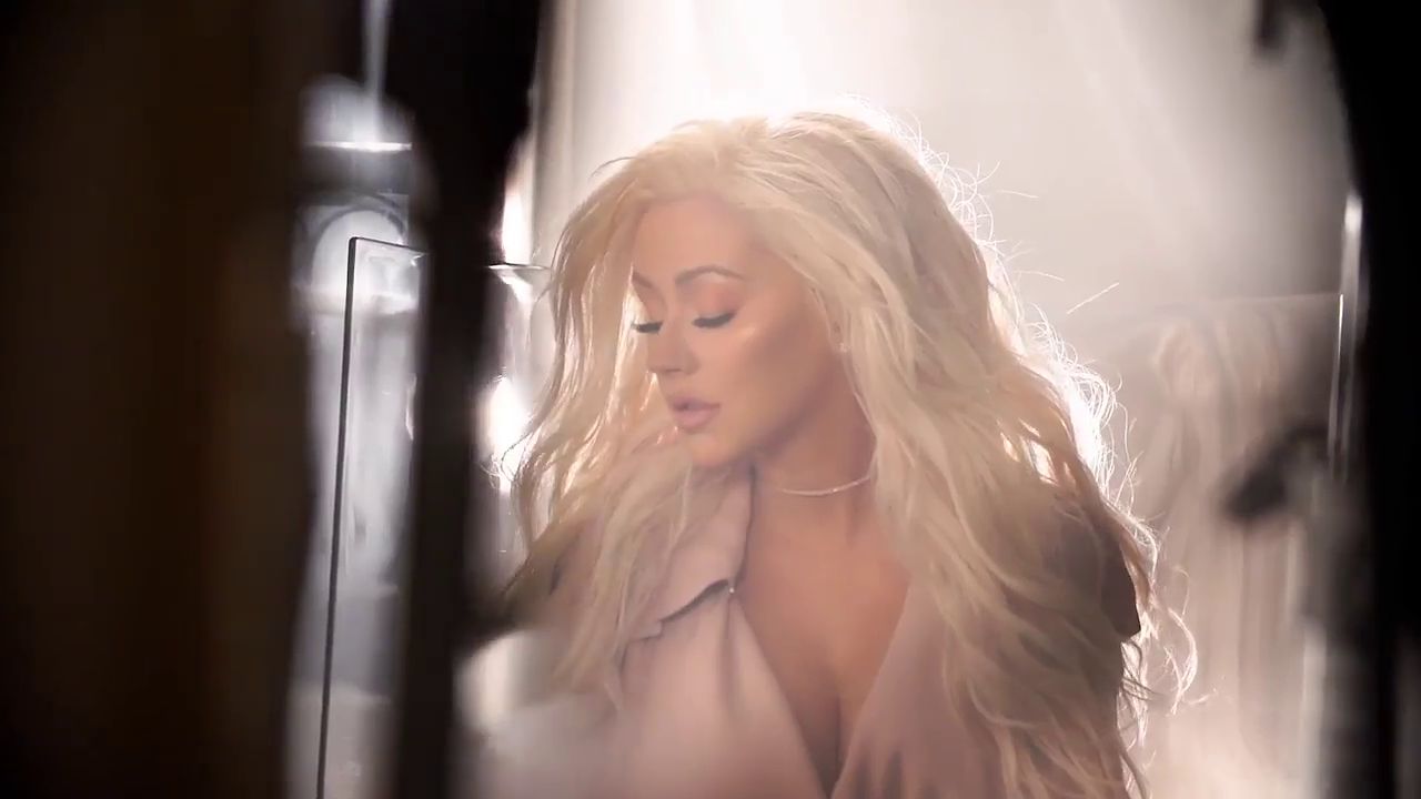 BTS_Definition_Fragrance-04.jpg