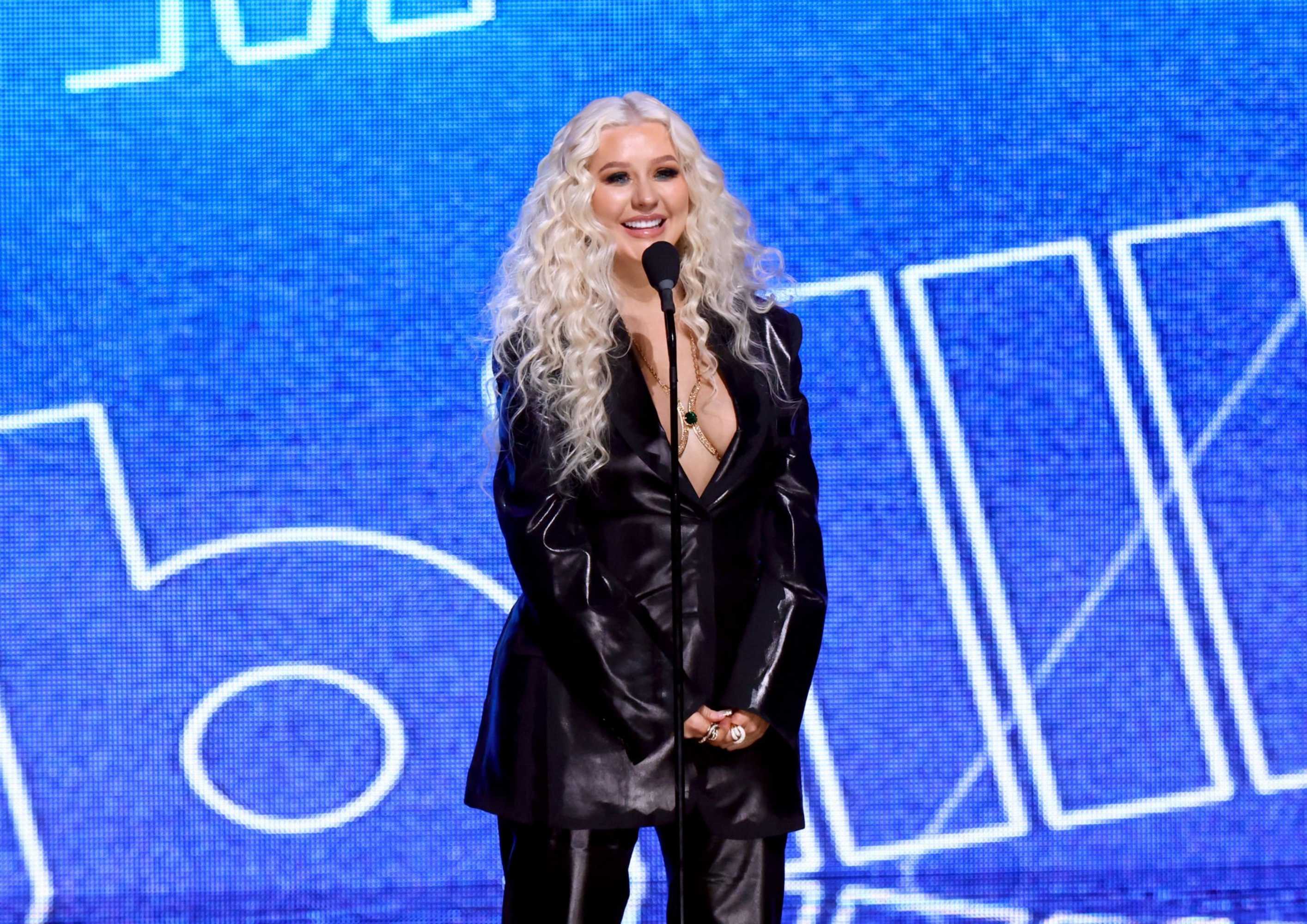 Billboard_Women_in_Music_2022_-_Show02.jpg