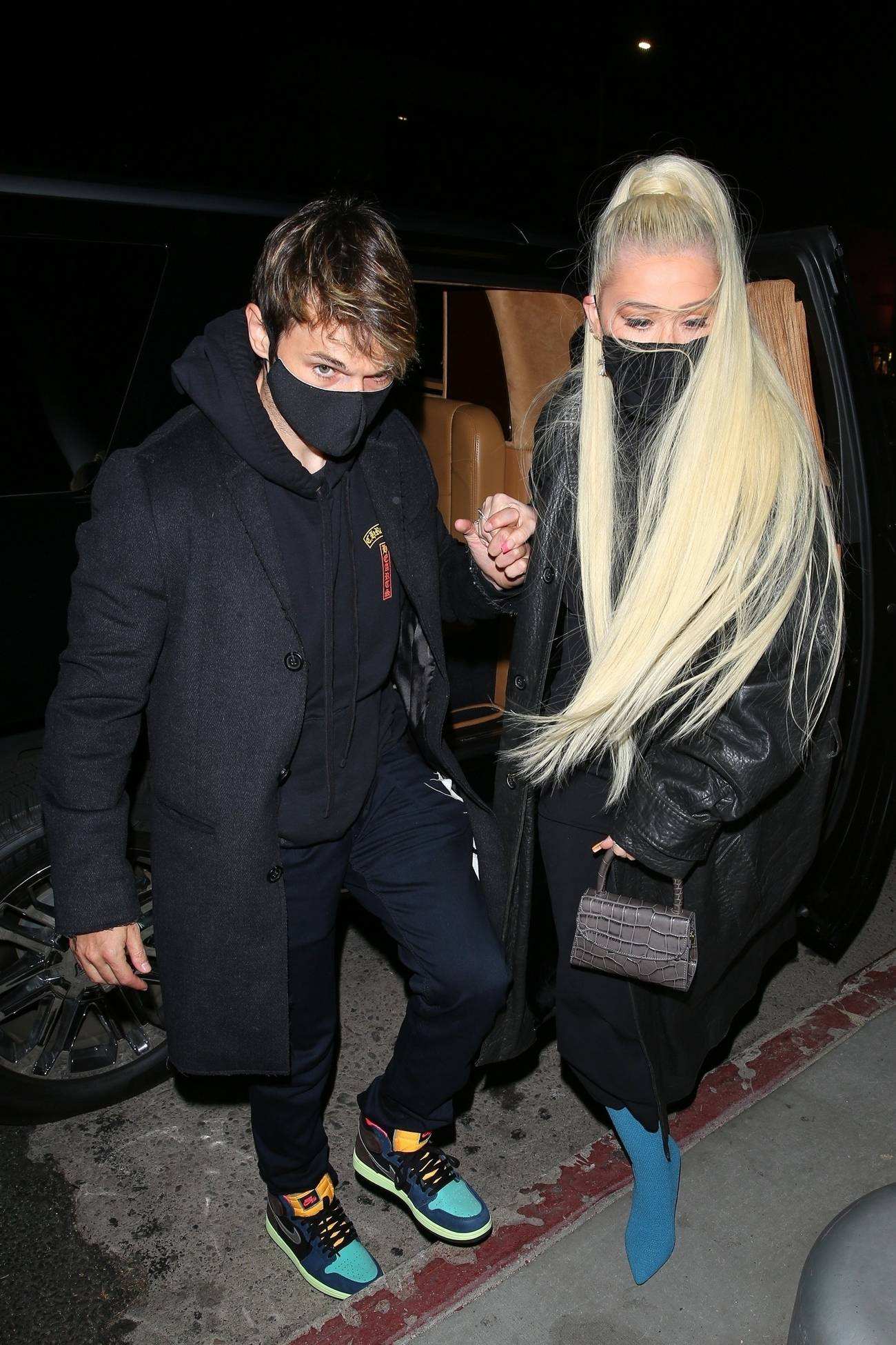 Celebrating_her_boyfriend_s_birthday_at_the_nice_guy_in_West_Hollywood2C_California_04052021_06.jpg
