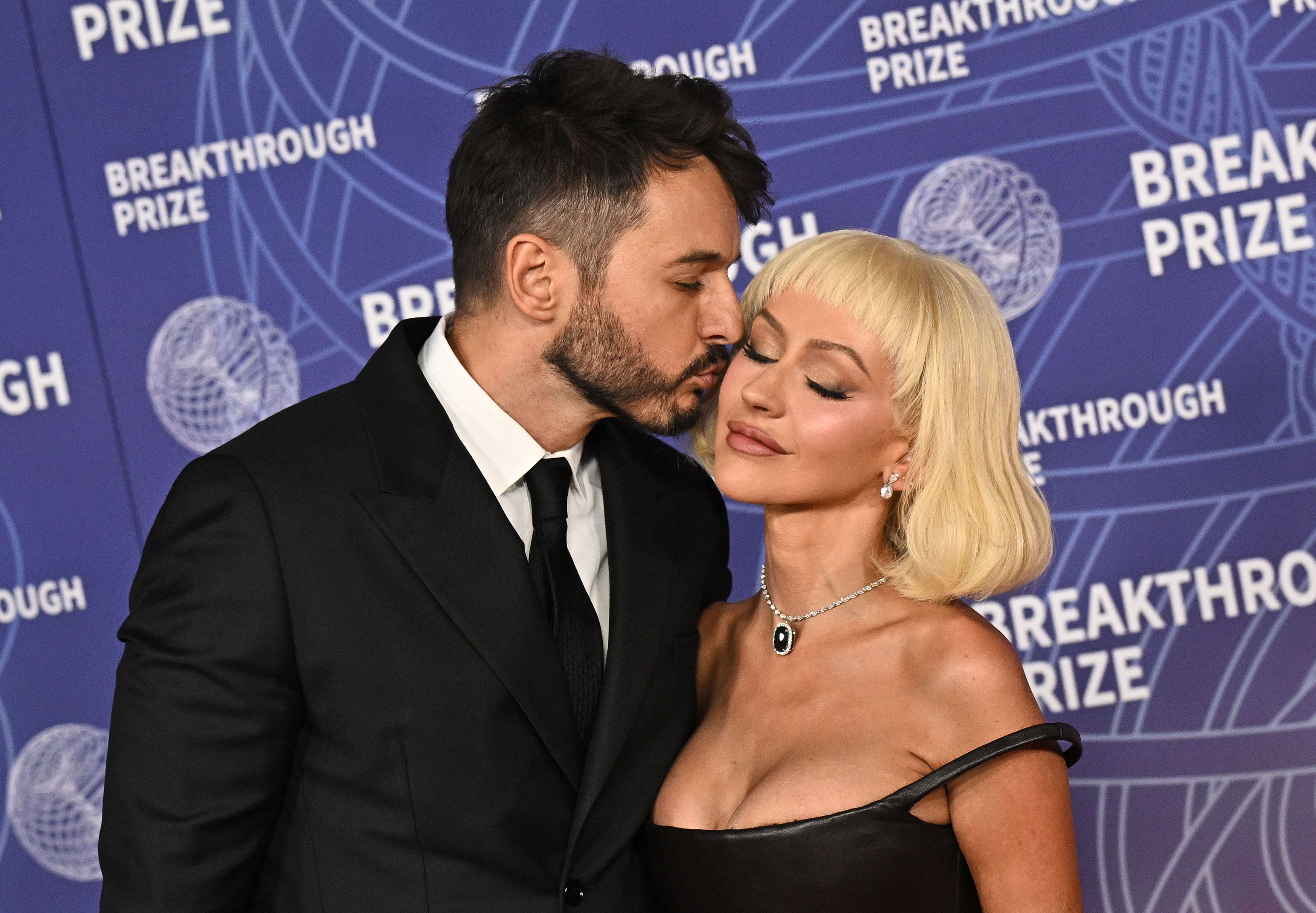 Christina_Aguilera_-_12th_Breakthrough_Prize_Ceremony_-_April_182C_202626.jpg