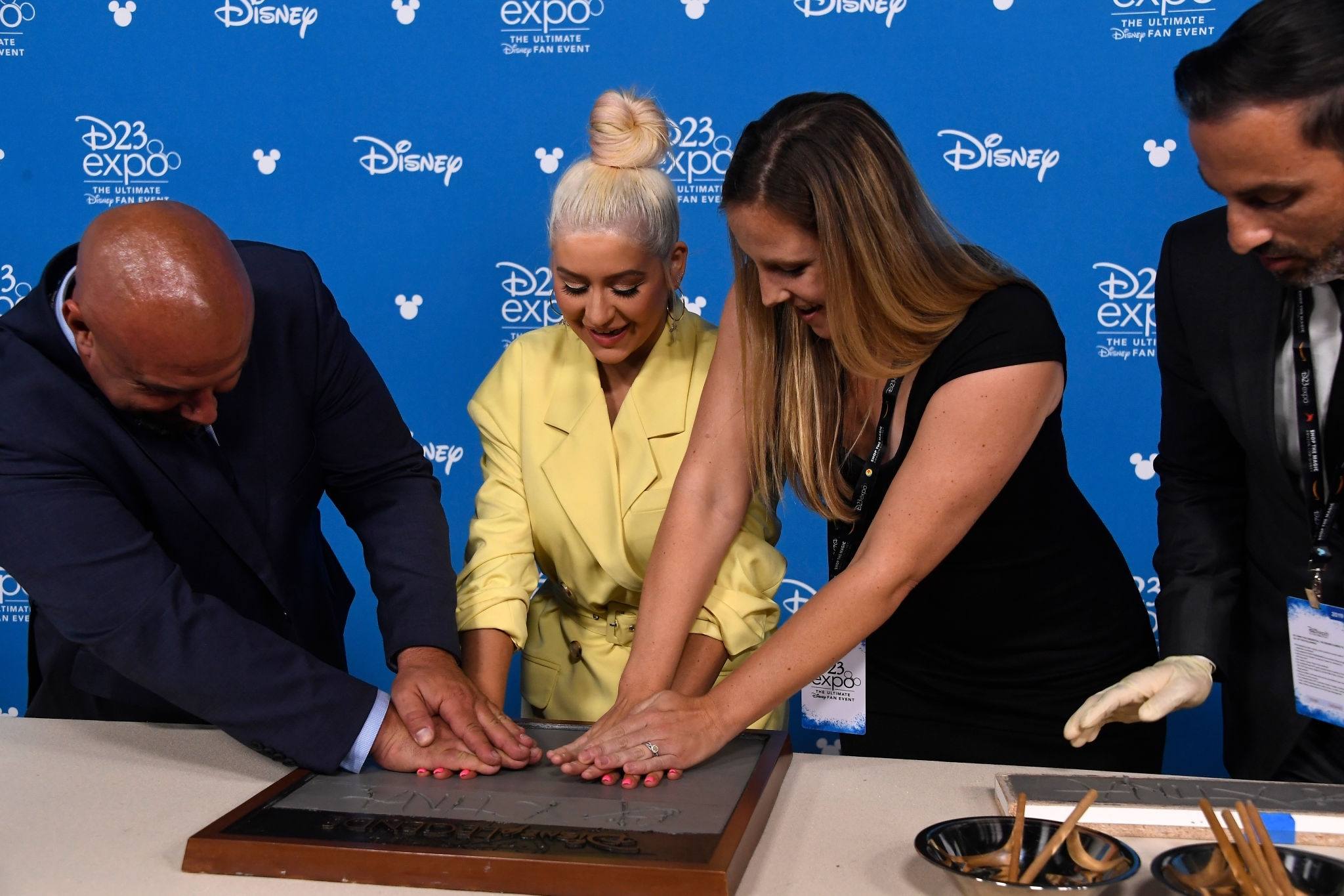 Christina_Aguilera_-_D23_Disney_2B_event_at_Anaheim_Convention_Center_on_August_232C_2019_in_Anaheim2C_CA-02.jpg