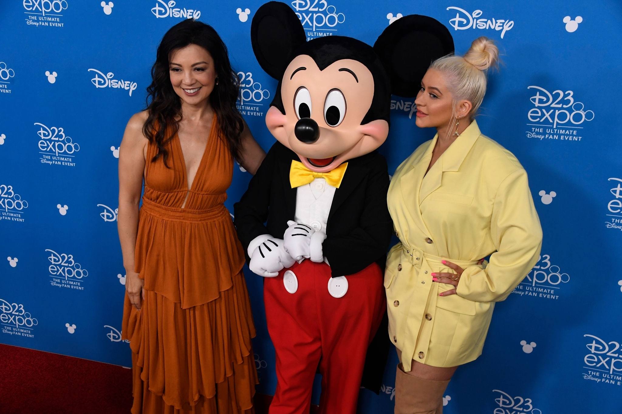 Christina_Aguilera_-_D23_Disney_2B_event_at_Anaheim_Convention_Center_on_August_232C_2019_in_Anaheim2C_CA-15.jpg