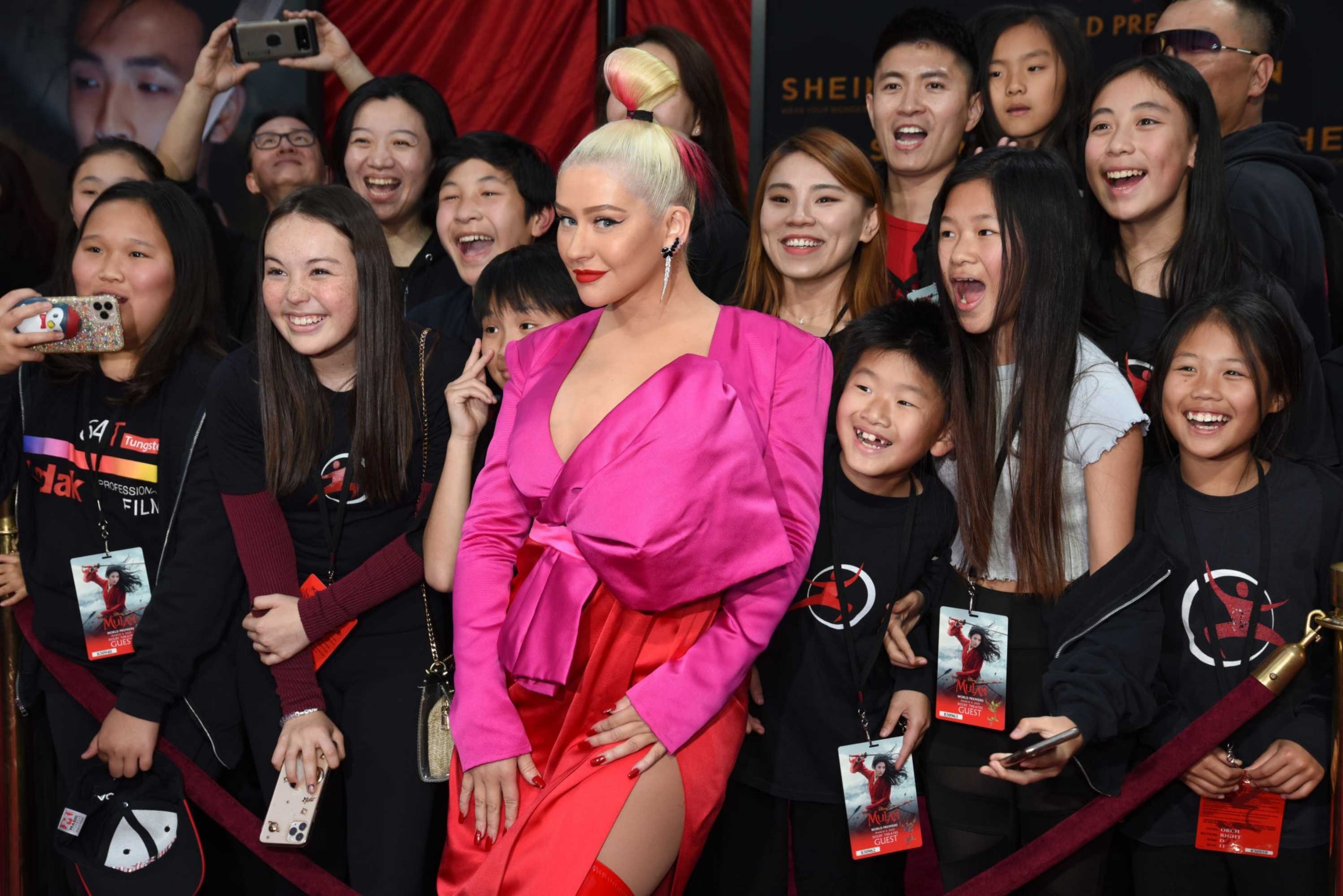 Christina_Aguilera_-_Disney_s_Mulan_Premiere_in_Hollywood2C_California__-_March_9-19.jpg