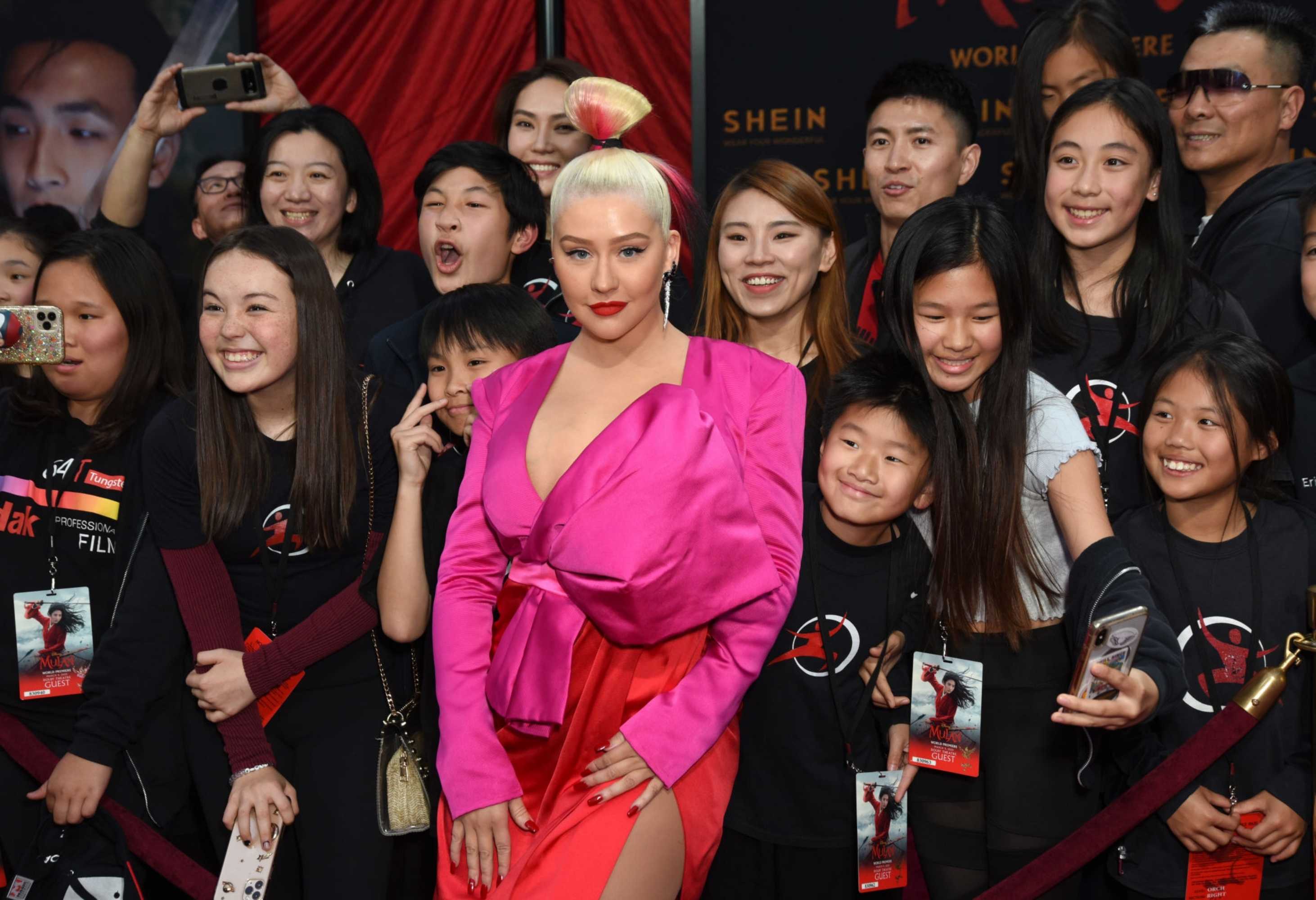 Christina_Aguilera_-_Disney_s_Mulan_Premiere_in_Hollywood2C_California__-_March_9-20.jpg