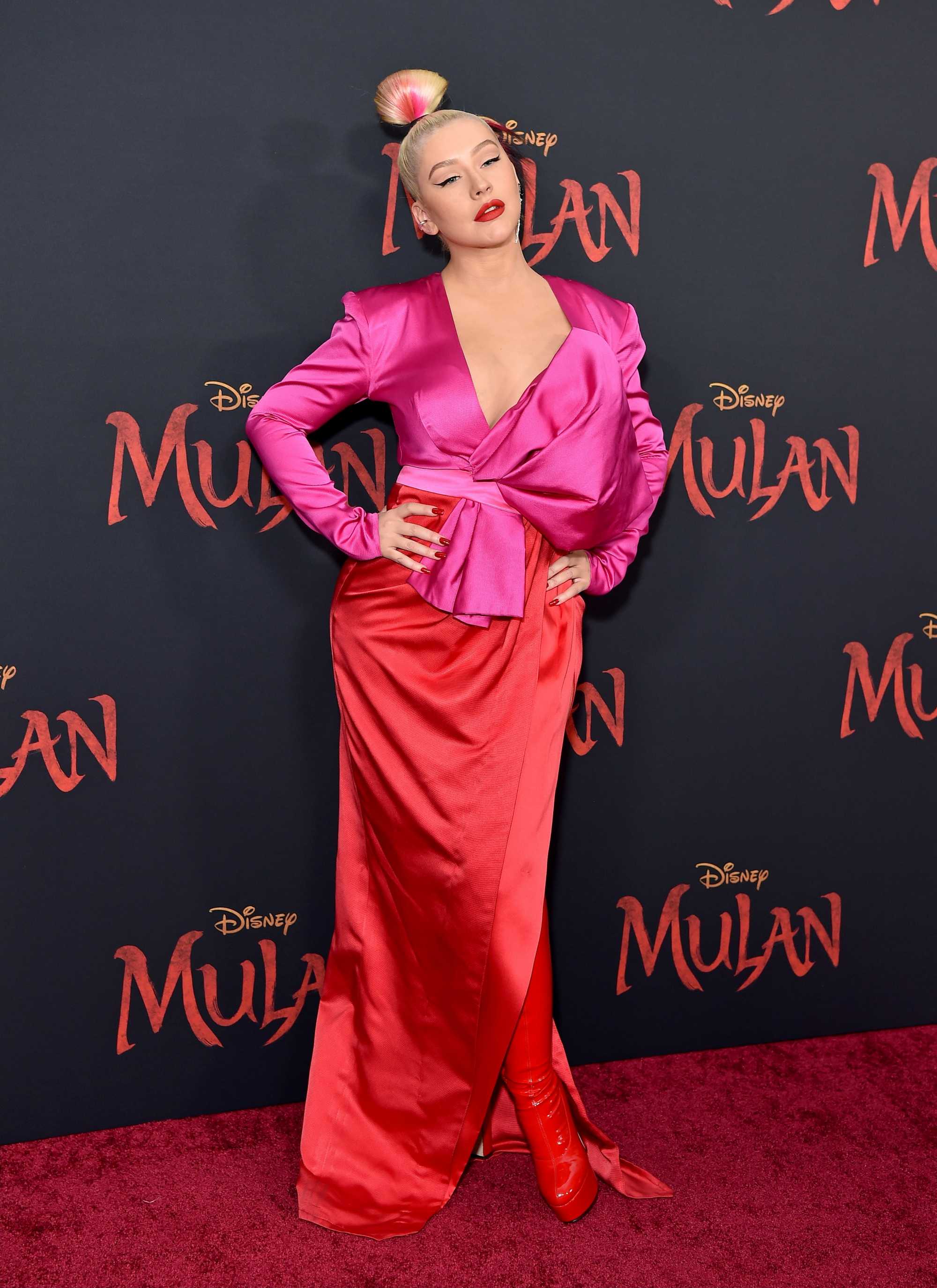 Christina_Aguilera_-_Disney_s_Mulan_Premiere_in_Hollywood2C_California__-_March_9-48.jpg