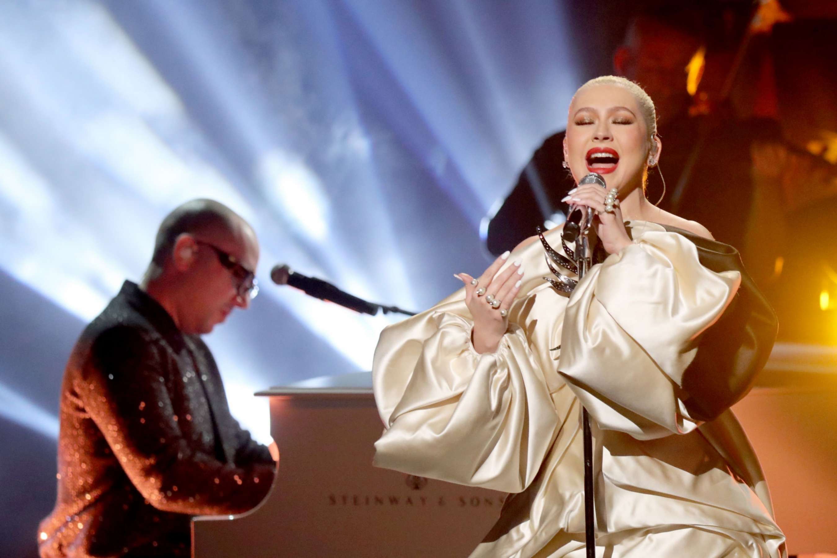 Christina_Aguilera_-_Performs_at_2019_American_Music_Awards_at_Microsoft_Theater_on_November_242C_2019-15.jpg