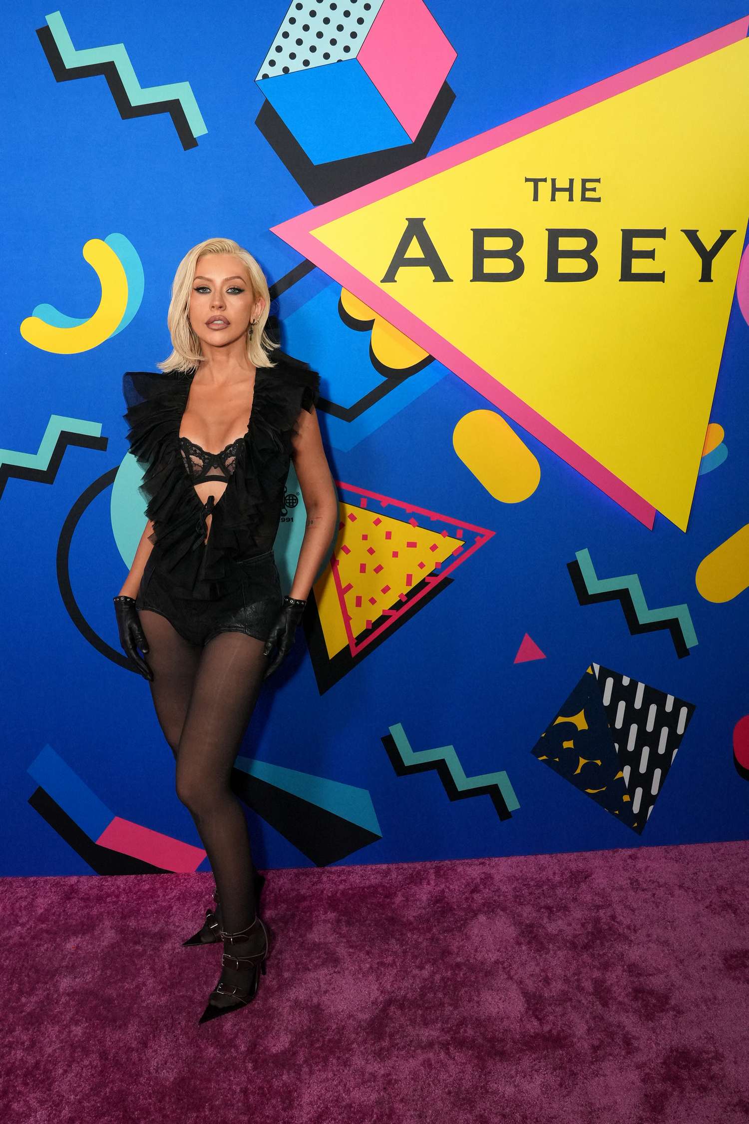 Christina_Aguilera_-_The_Abbey_s_35th_Anniversary_at_The_Abbey_May_202C_2026_05.jpg