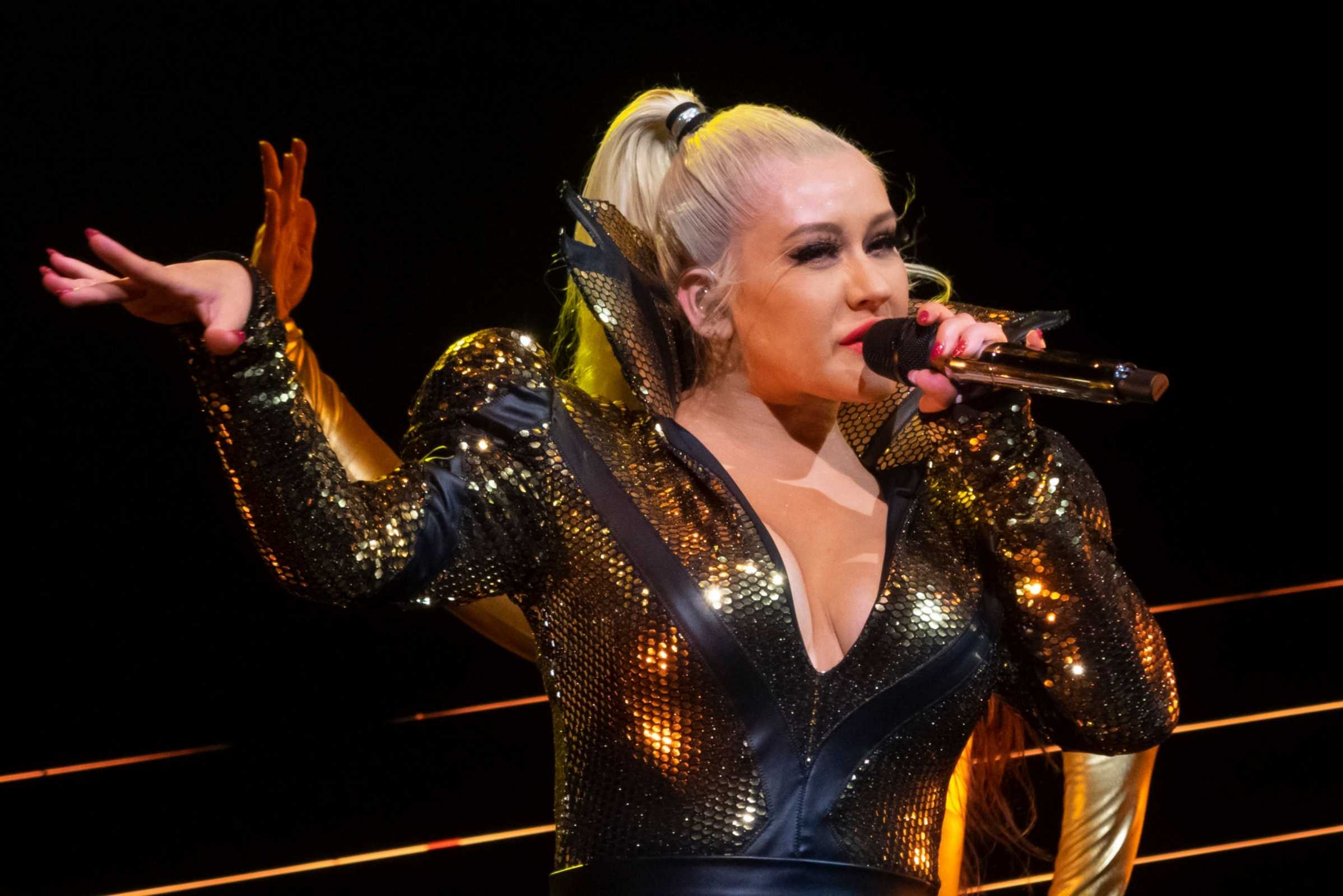 Christina_Aguilera_-_The_X_Tour_in_London2C_England_November_102C_2019-16.jpg