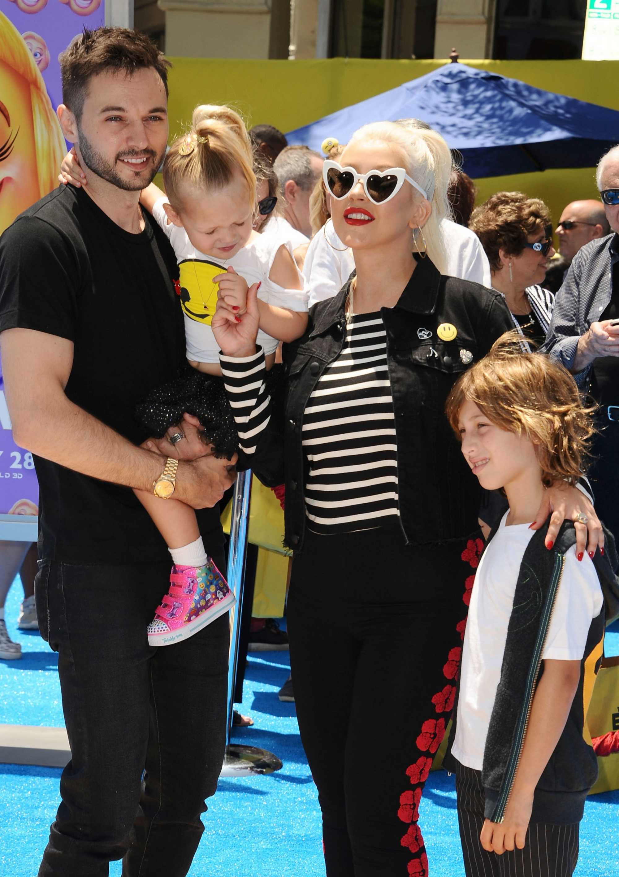 Christina_Aguilera_-__Emoji__Premiere_in_Los_Angeles_on_July_23-118.jpg