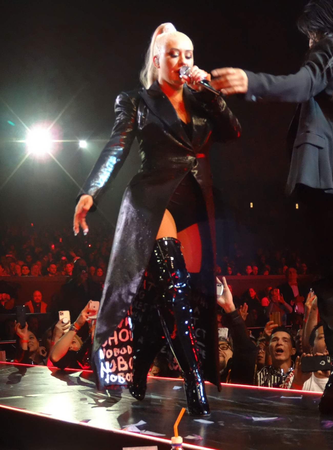 Christina_Aguilera_-_performing_for_a_New_Year_s_Eve_Performance_at_Zappos_Theatre_in_Las_Vegas2C_NV__12312019-10.jpg