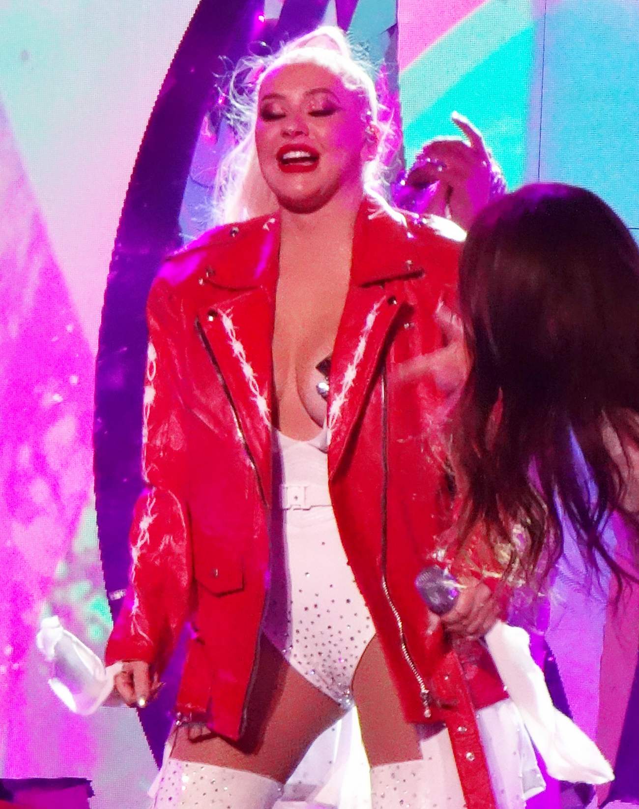 Christina_Aguilera_-_performing_for_a_New_Year_s_Eve_Performance_at_Zappos_Theatre_in_Las_Vegas2C_NV__12312019-22.jpg
