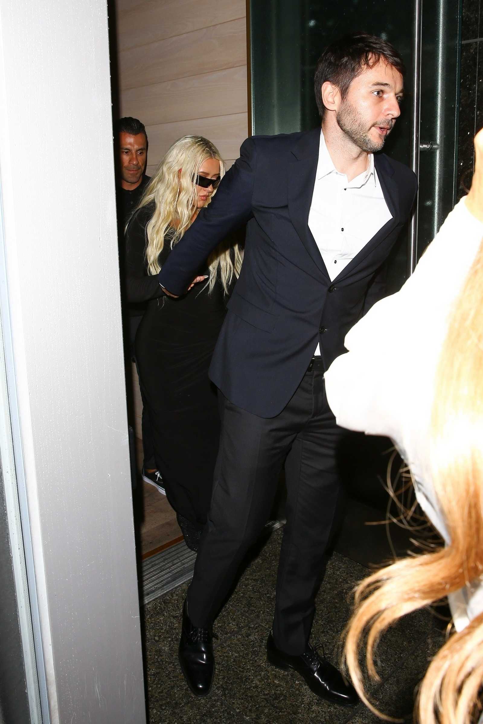 Christina_Aguilera_and_Matthew_Rutler_leaving_dinner_at_Avra_Restaurant_in_Beverly_Hills_-_September_102C_202213.jpg