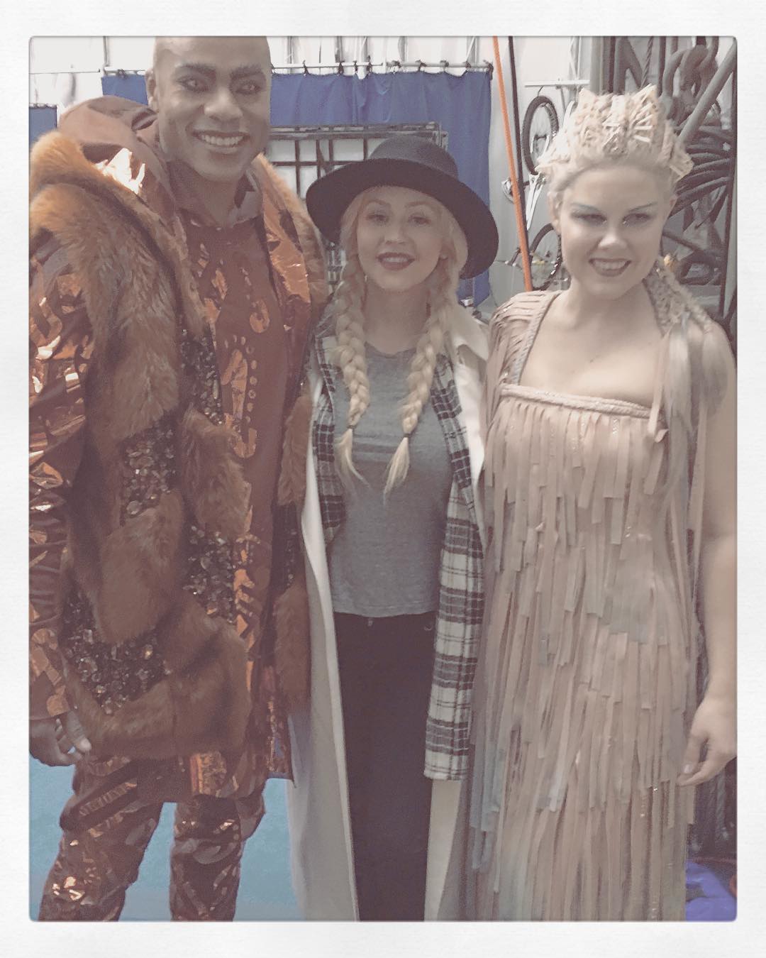 Cirque_du_Soleil_Volta_in_Montreal2C_Canada_-_May_14-24.jpg
