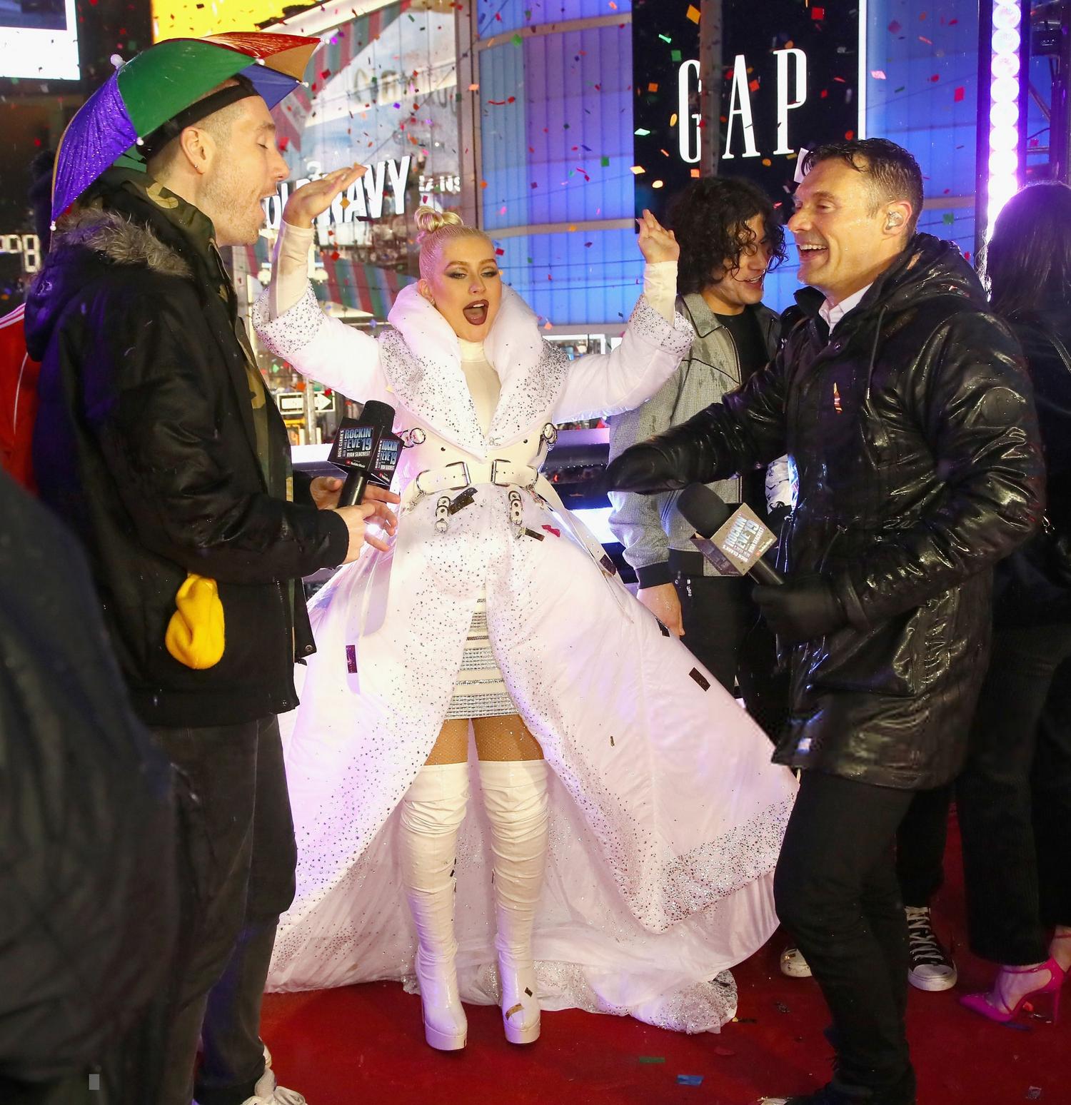 Dick_Clark_s_New_Year_s_Rockin__Eve_With_Ryan_Seacrest_2019_-_December_31-07.jpg