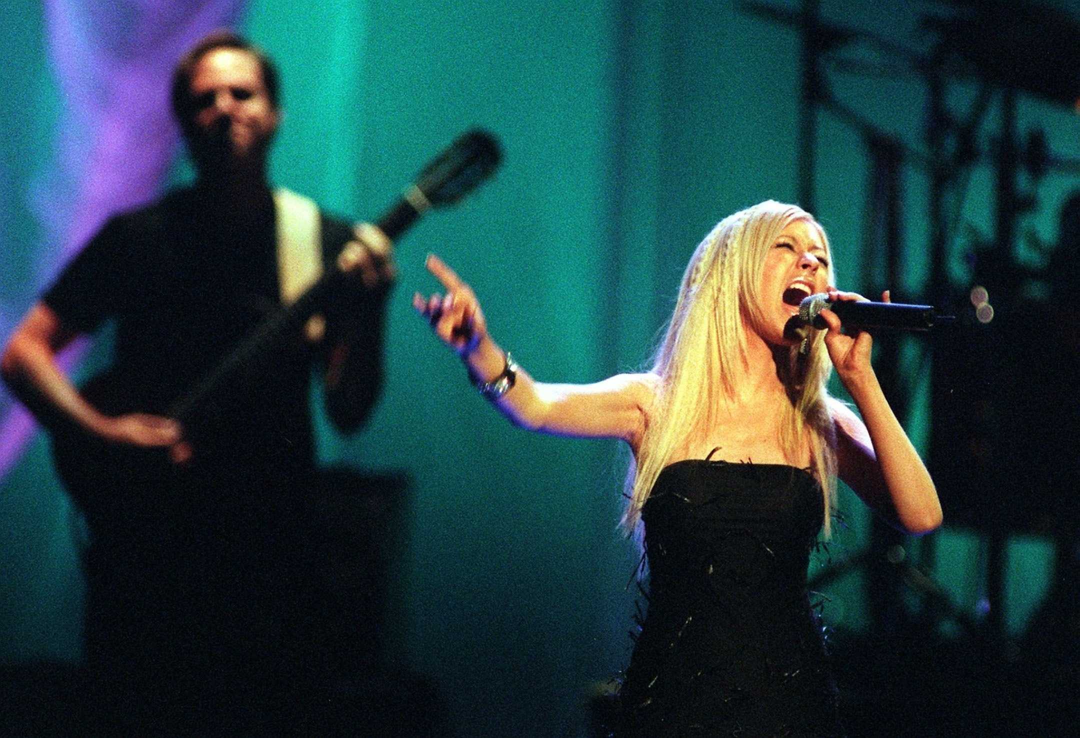 Essence_Awards_-_Performing-01.jpg