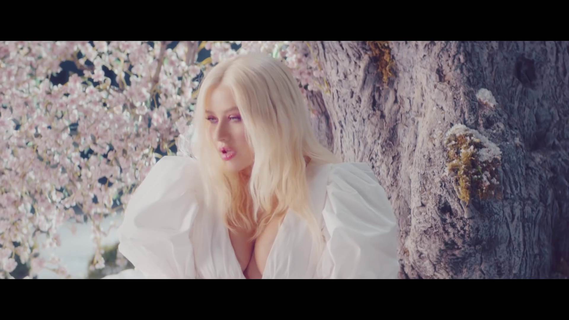 Fall_On_Me_MV-07.jpg
