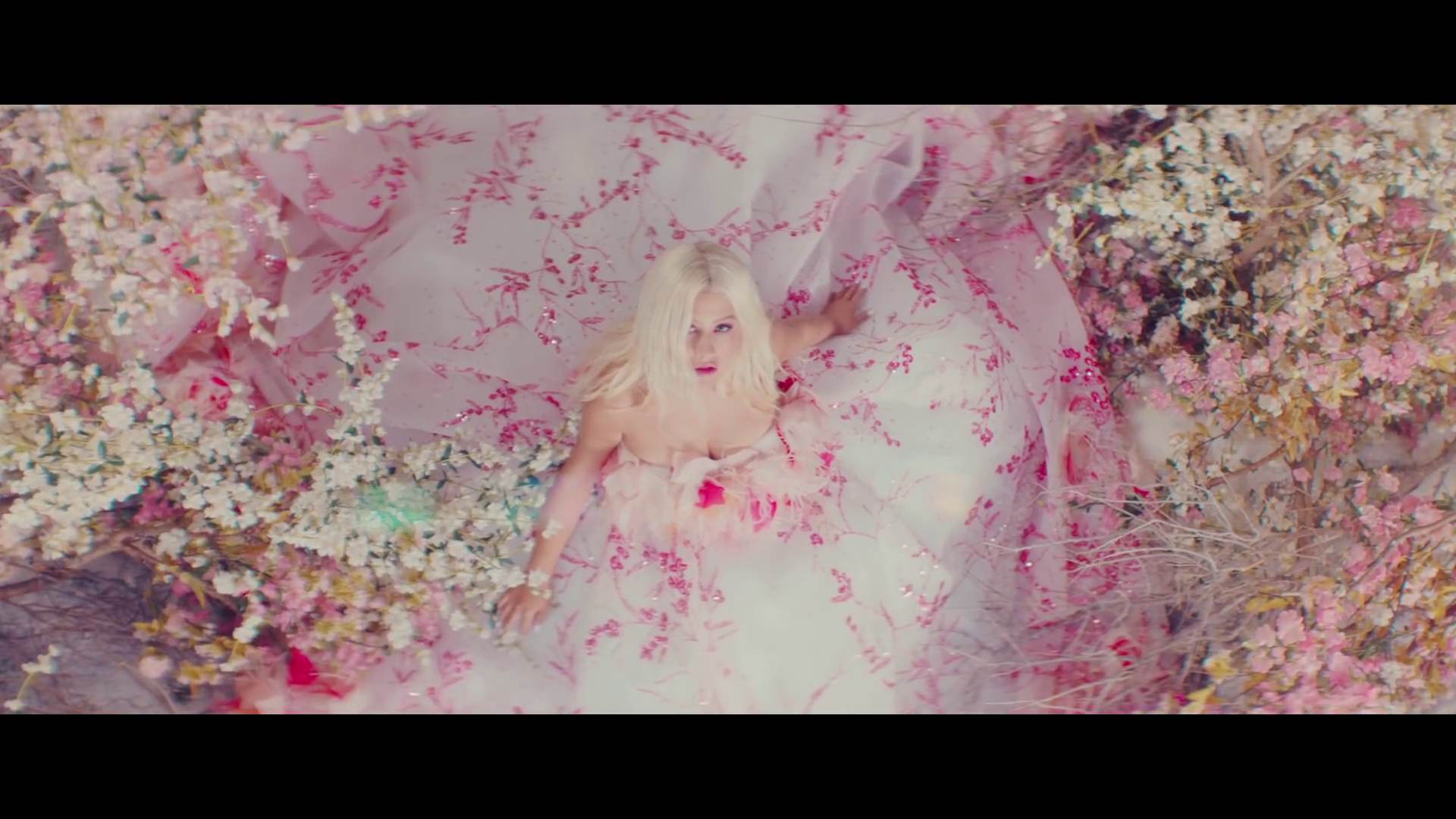 Fall_On_Me_MV-104.jpg