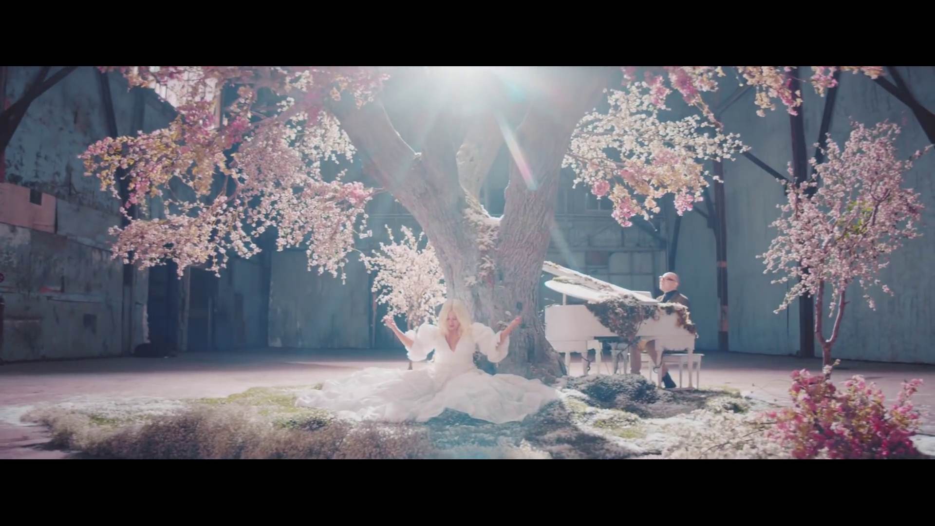 Fall_On_Me_MV-120.jpg