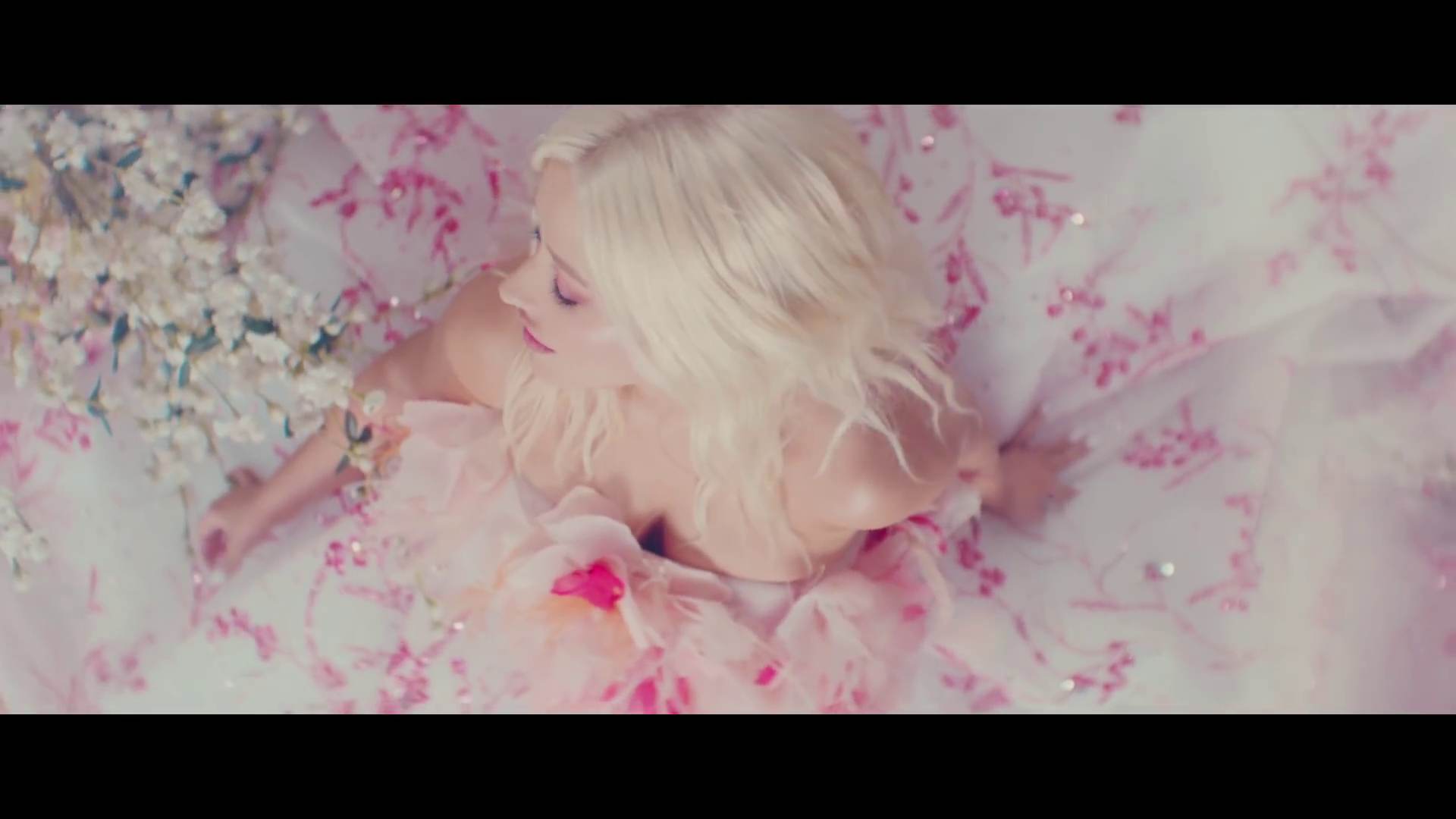 Fall_On_Me_MV-130.jpg