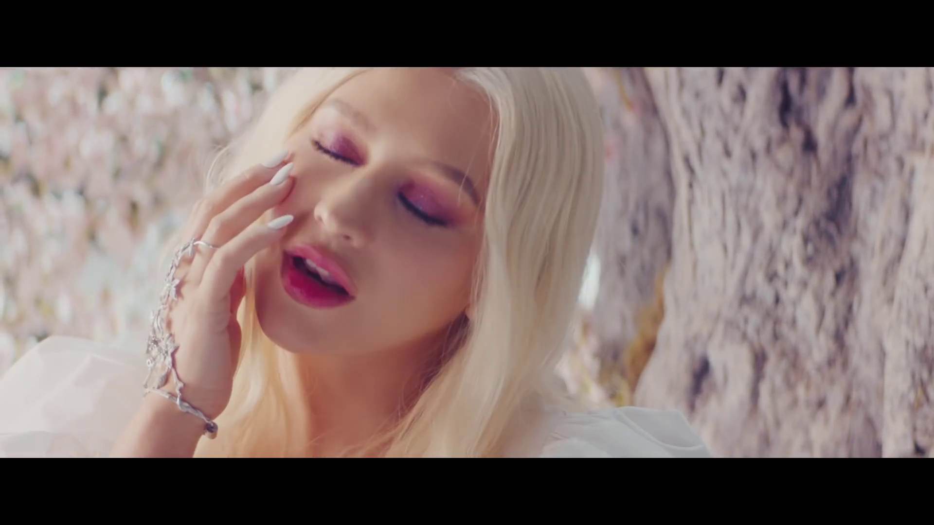 Fall_On_Me_MV-16.jpg