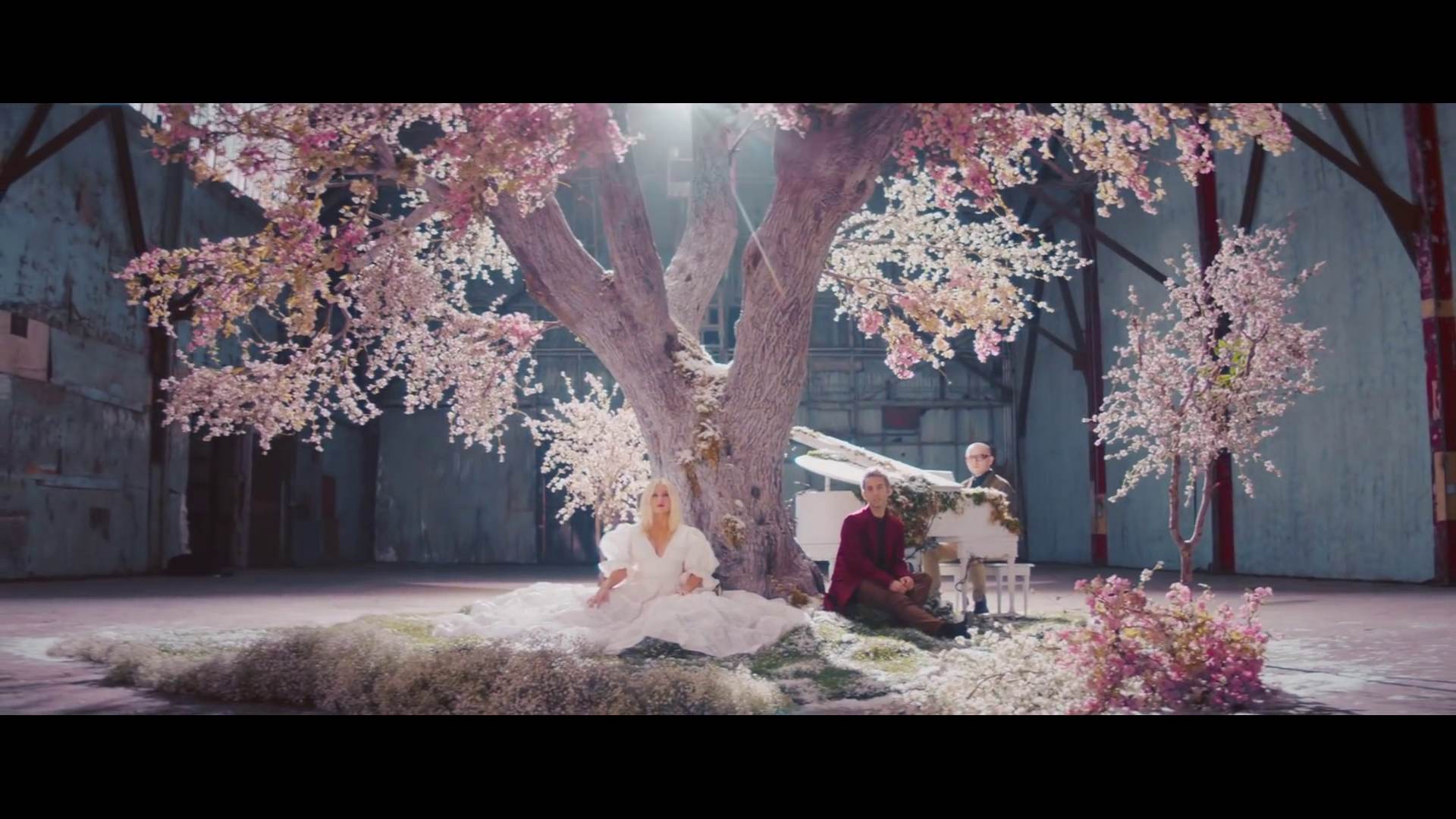 Fall_On_Me_MV-161.jpg