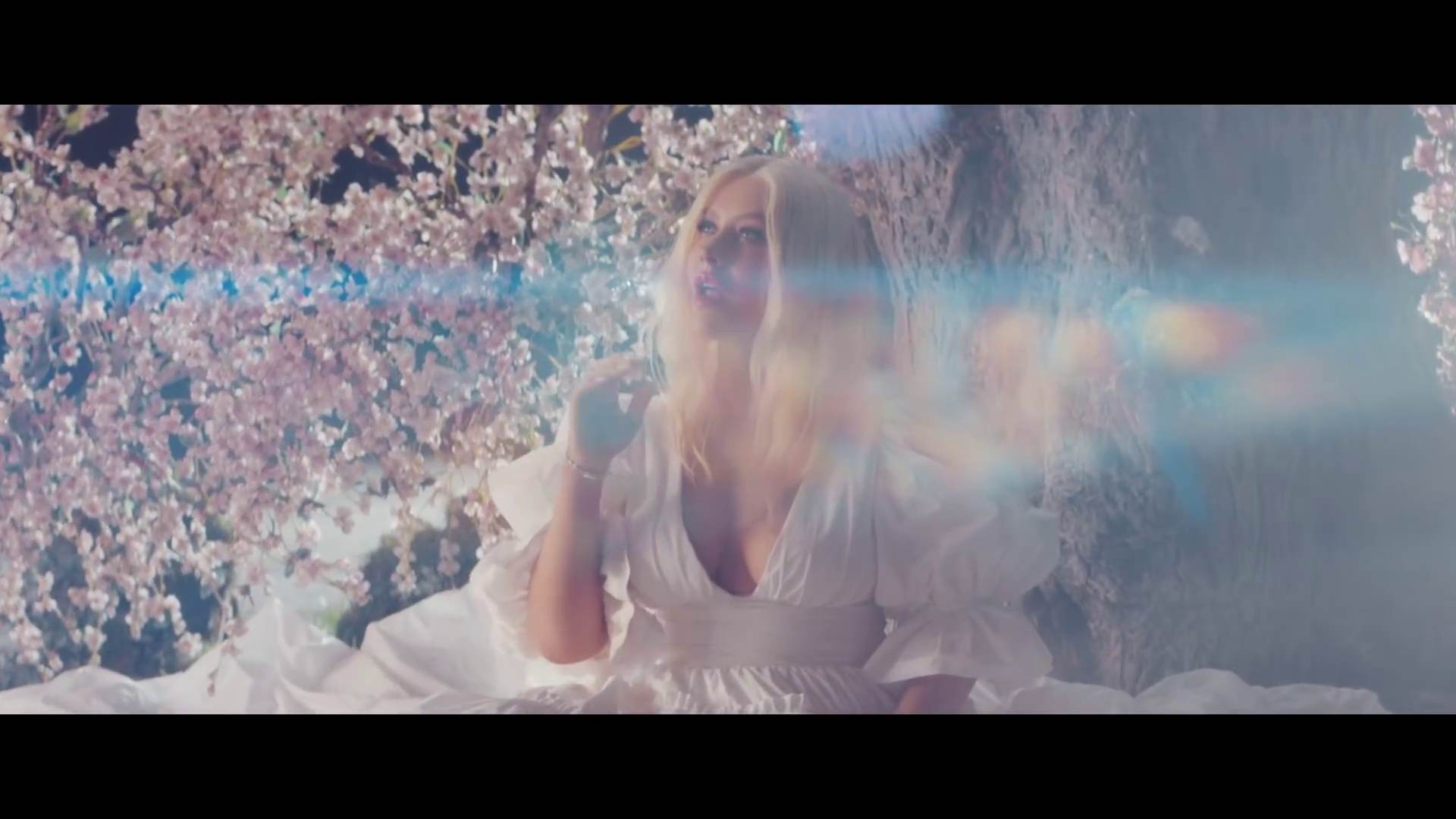 Fall_On_Me_MV-34.jpg
