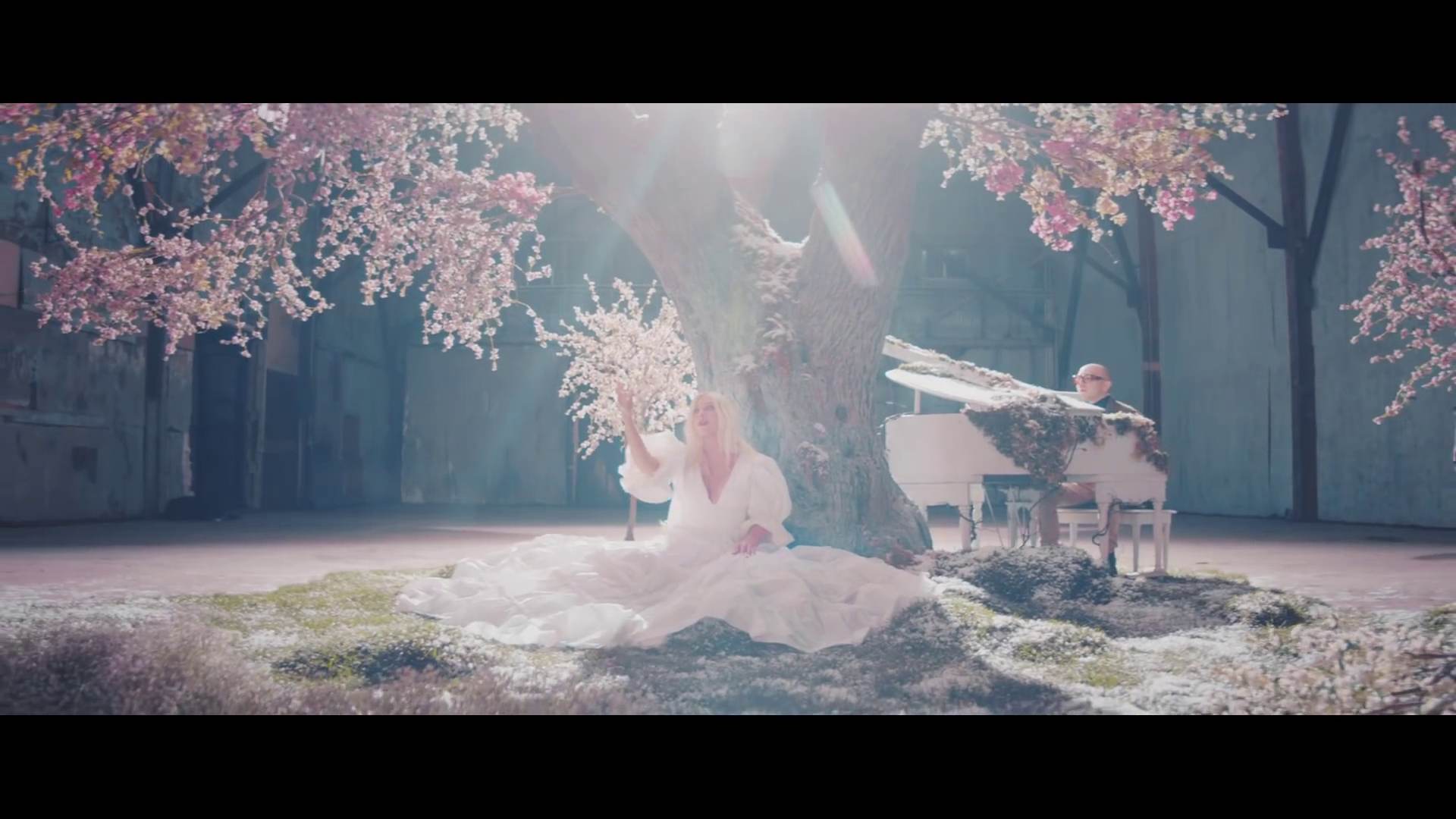 Fall_On_Me_MV-43.jpg