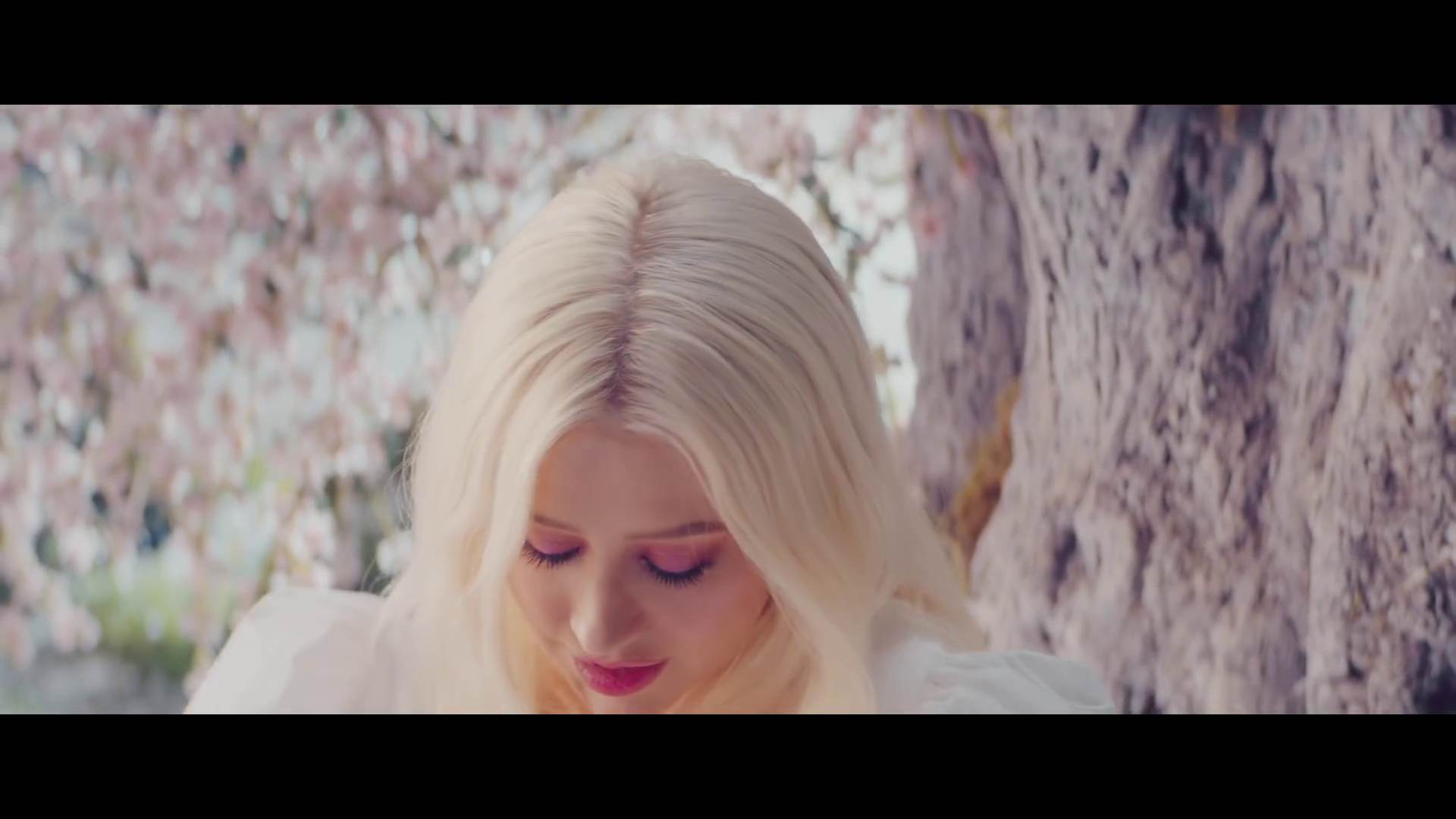 Fall_On_Me_MV-70.jpg