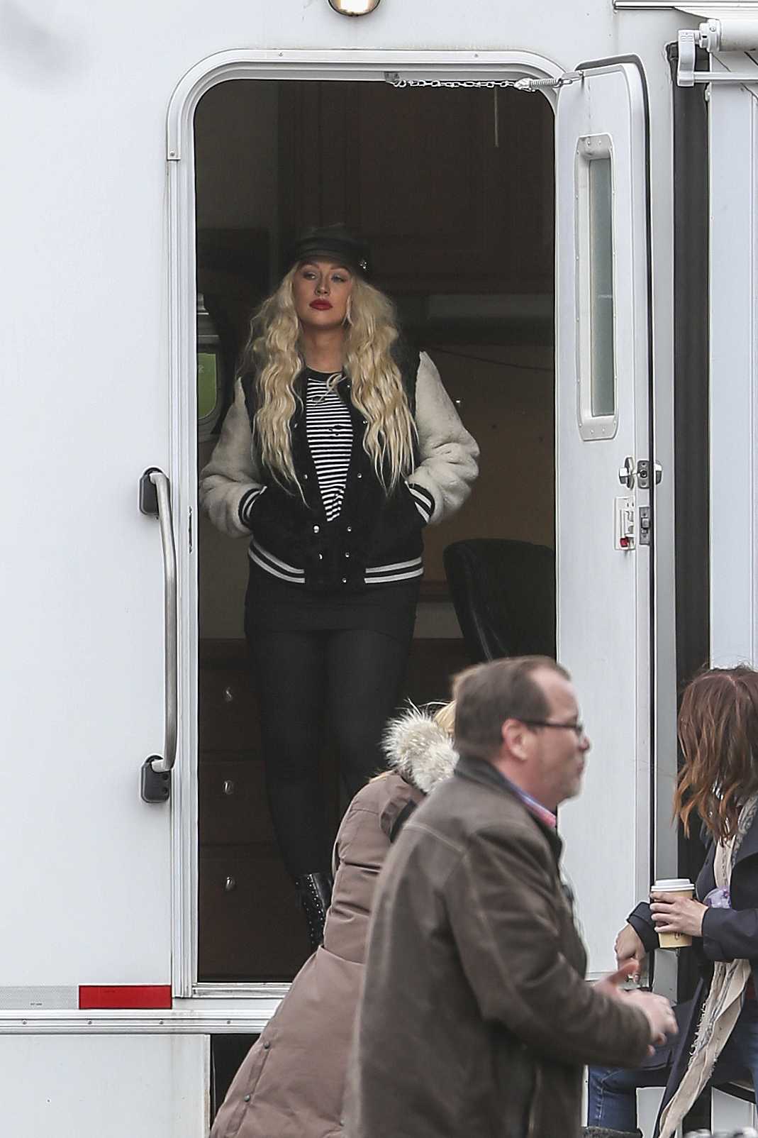 Filming_in_Toronto_-_May_122C_2017-11.jpg