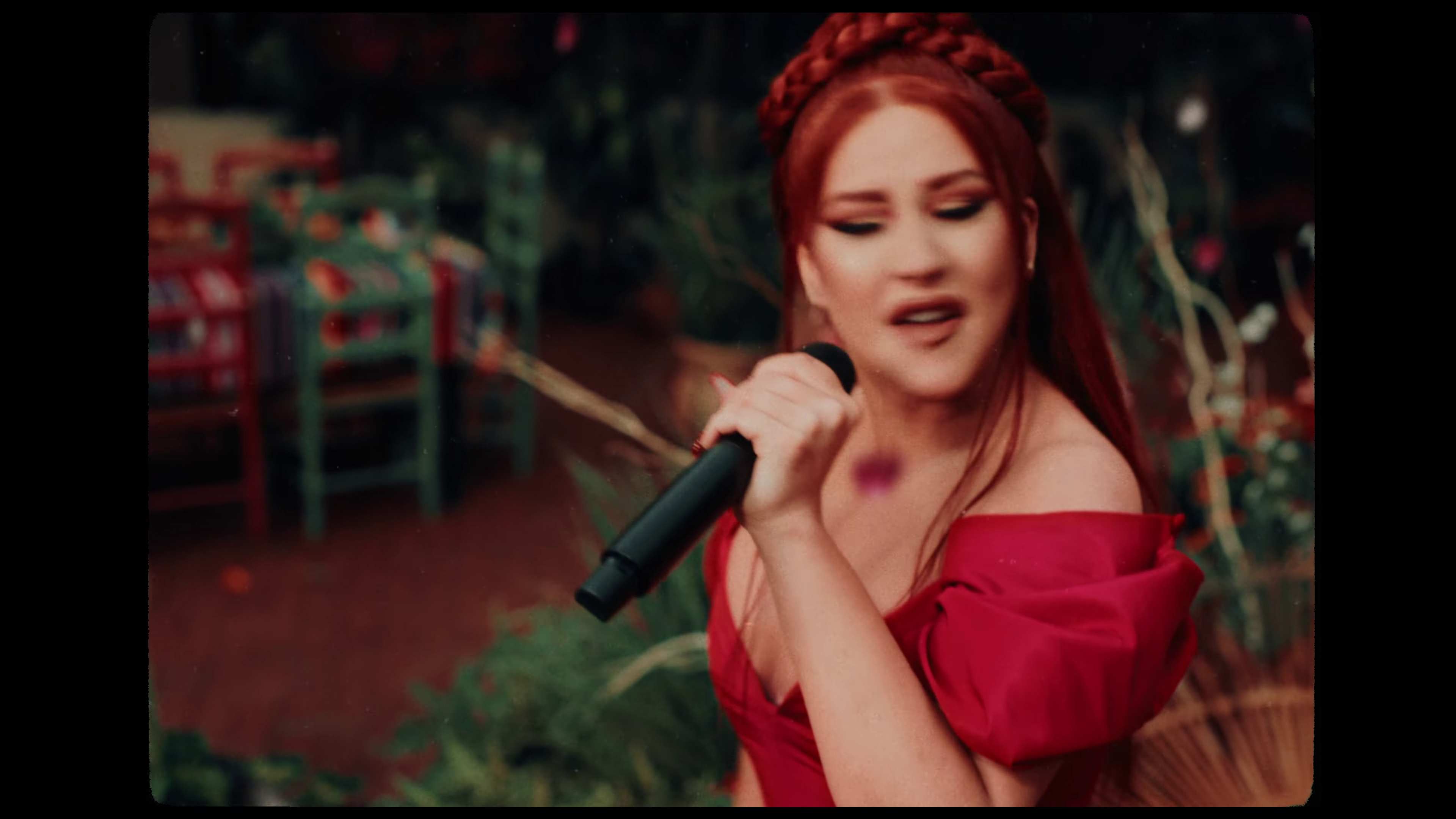 La_Reina_screen_captures_281429.jpg