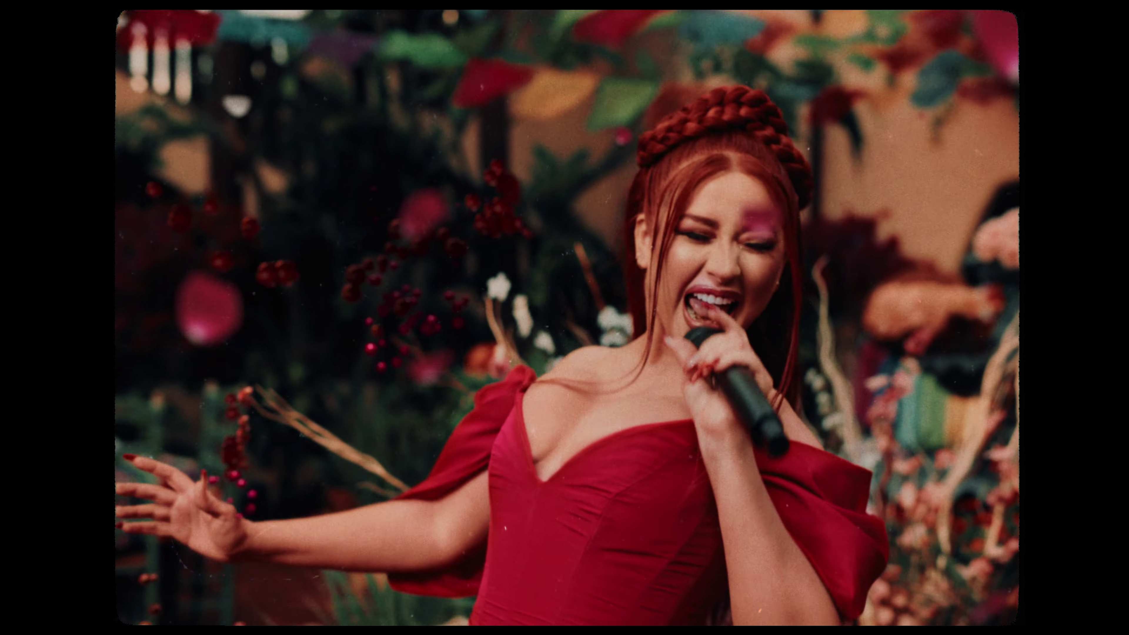 La_Reina_screen_captures_282229.jpg