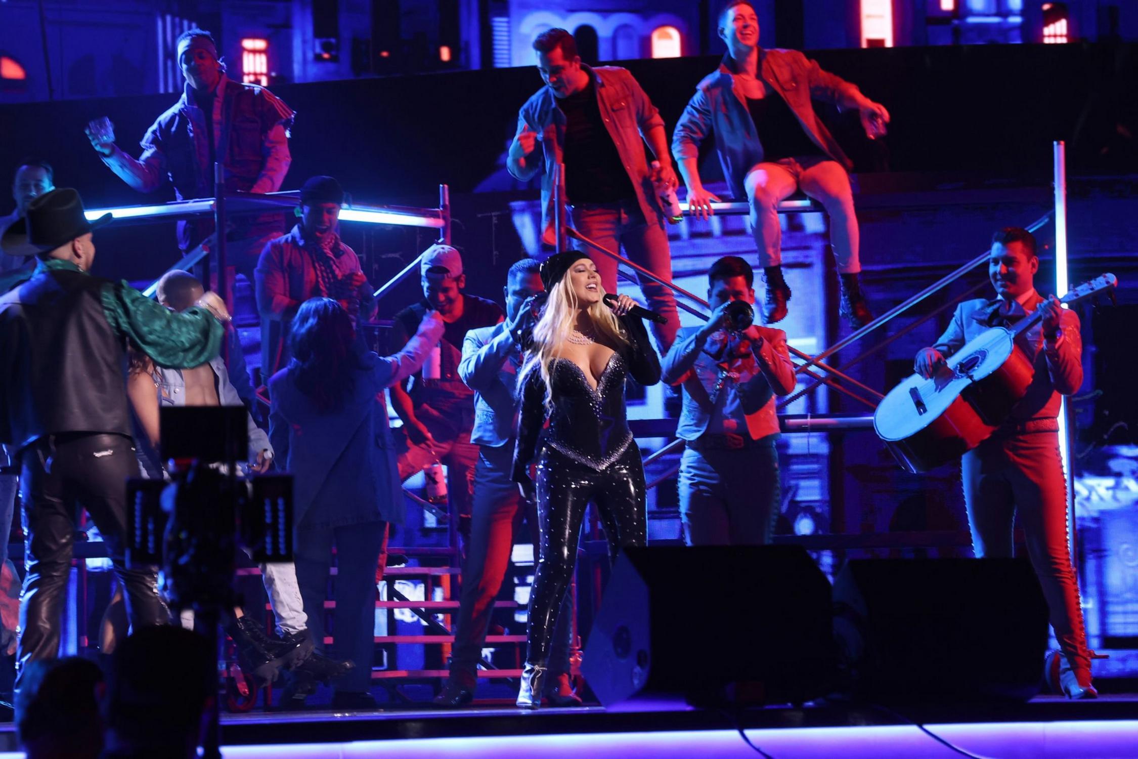 Latin_Grammy_Performance51.jpg