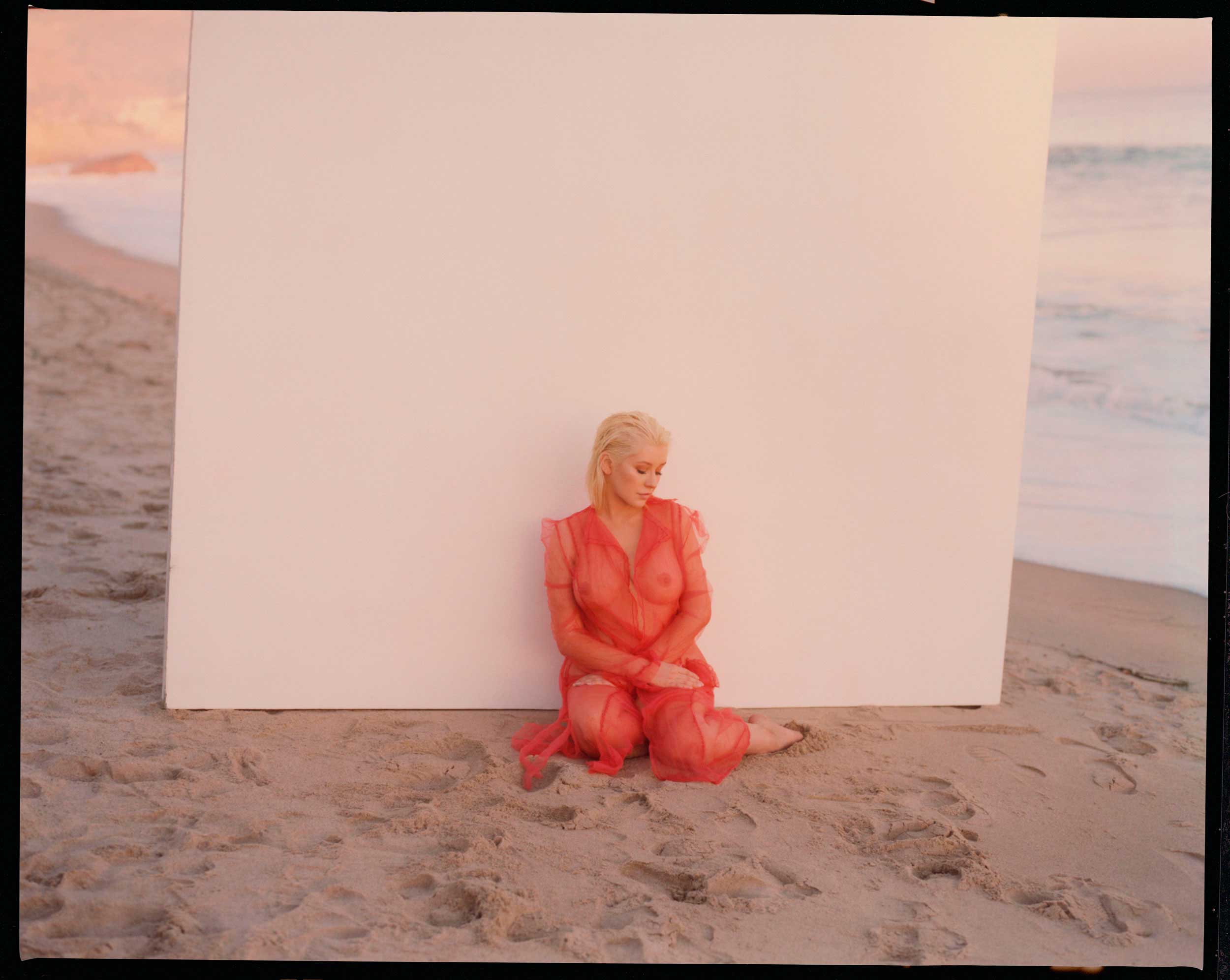 Liberation_Album-18~0.jpg