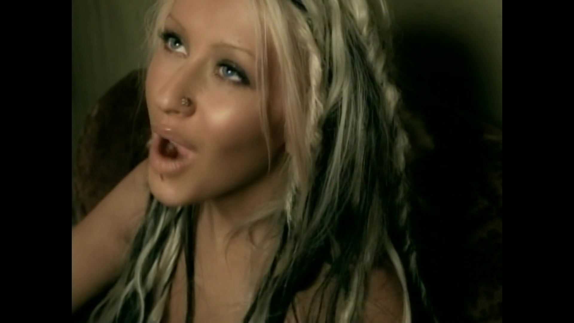 Music_Video_-_Beautiful-28.jpg