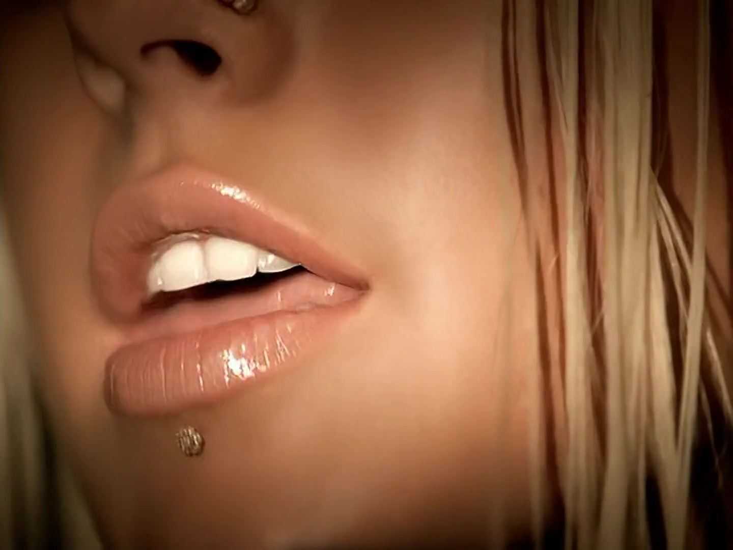 Music_Video_-_Dirrty-05.jpg