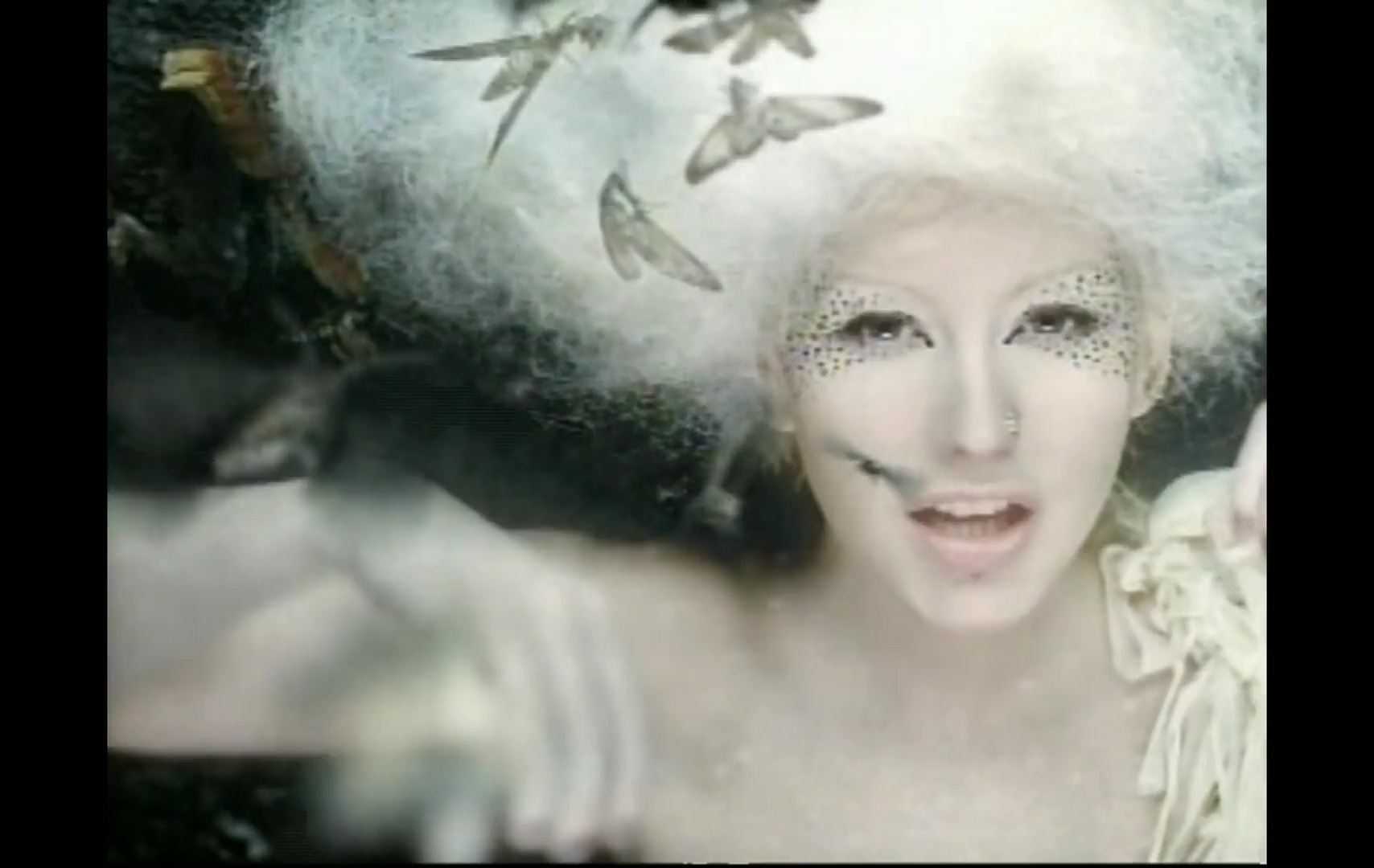 Music_Video_-_Fighter-26.jpg