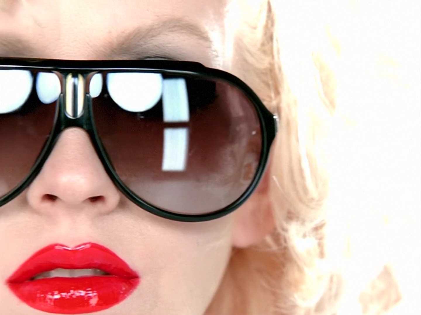 Music_Video_-_Not_myself_tonight-13.jpg